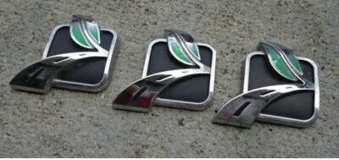 Ford F-150 Hybrid badge 967145A1-A217-4C09-82EC-AF8B96DF4FBA