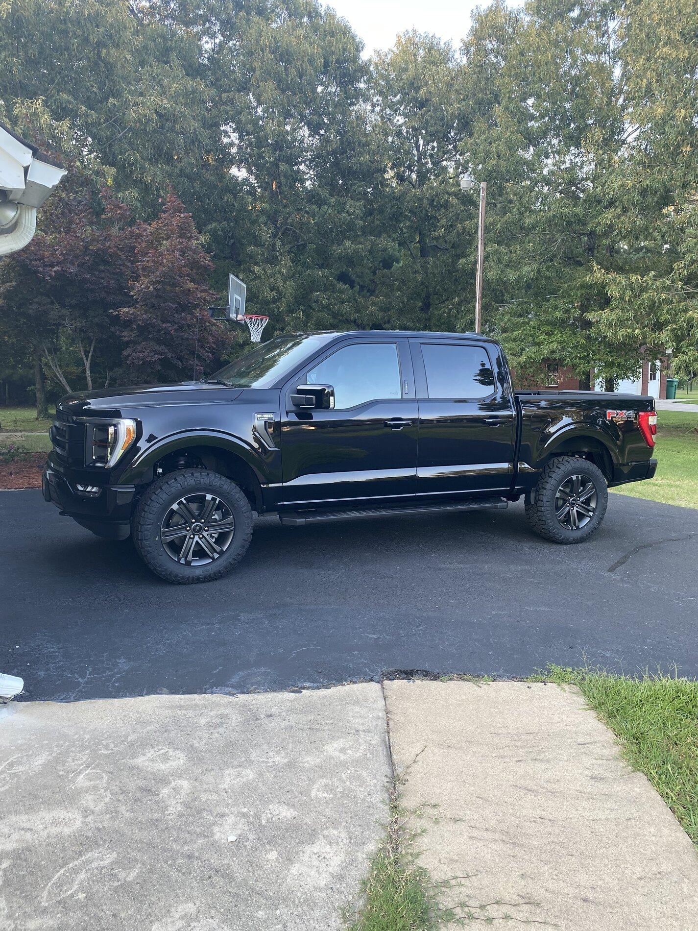 Ford F-150 Bronco delayed to 23 so…. 97E1C842-048D-49E0-AFE9-C28234105A43