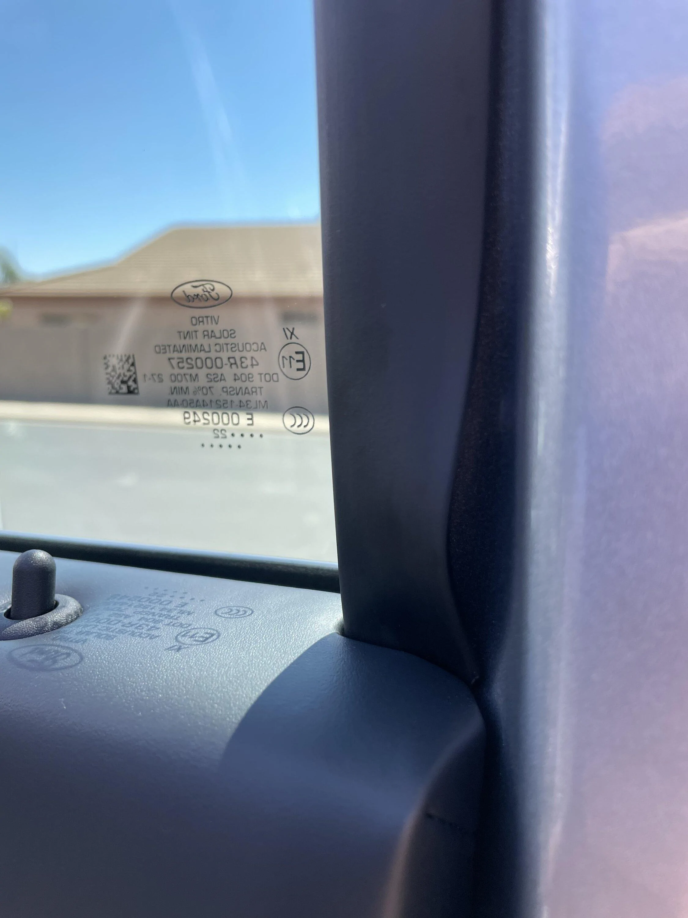Ford F-150 Window trim fix 9977CC37-A59A-46CA-A453-FD286EA801D8