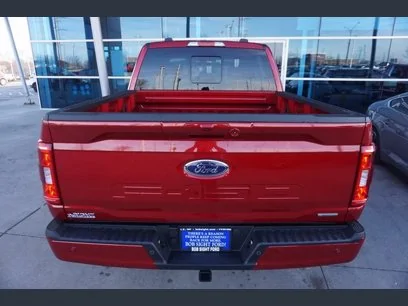 Ford F-150 RAPID RED F-150 (2021+) Club 9EE581F9-E143-4530-82A5-9B1CEC94D25E