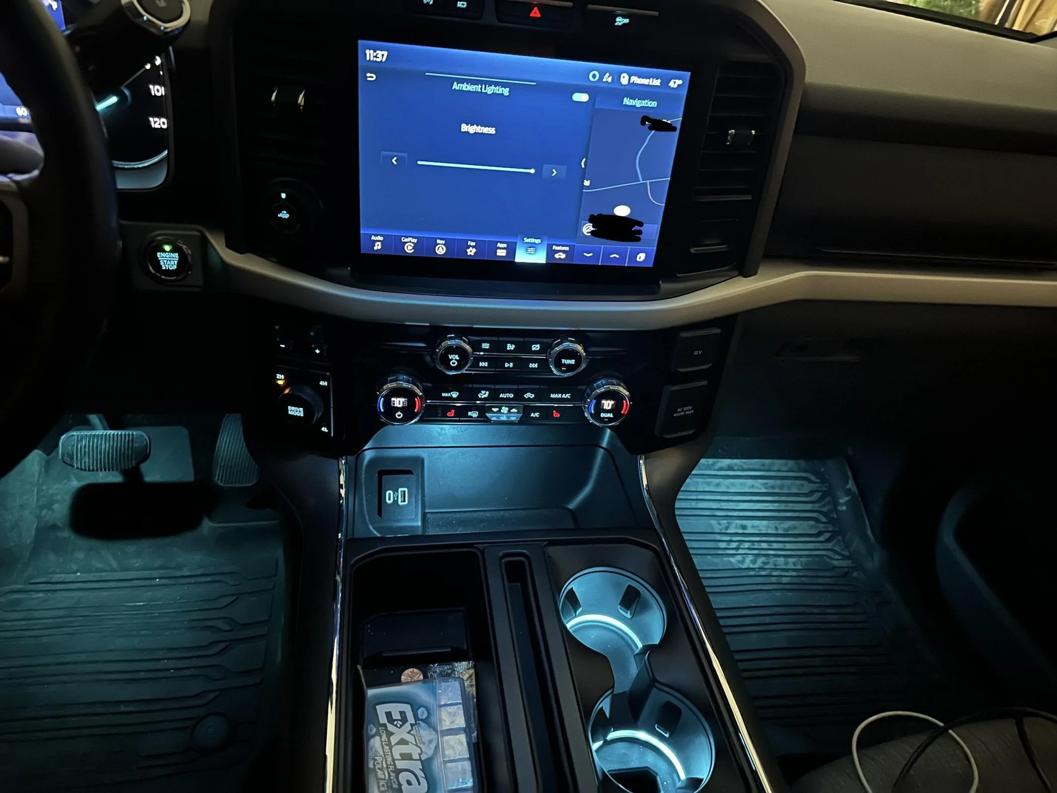 Ford F-150 XLT trucks with push button start cup holder/ambient lighting 9FB762FD-F331-45CD-AA2E-80C4909D2969