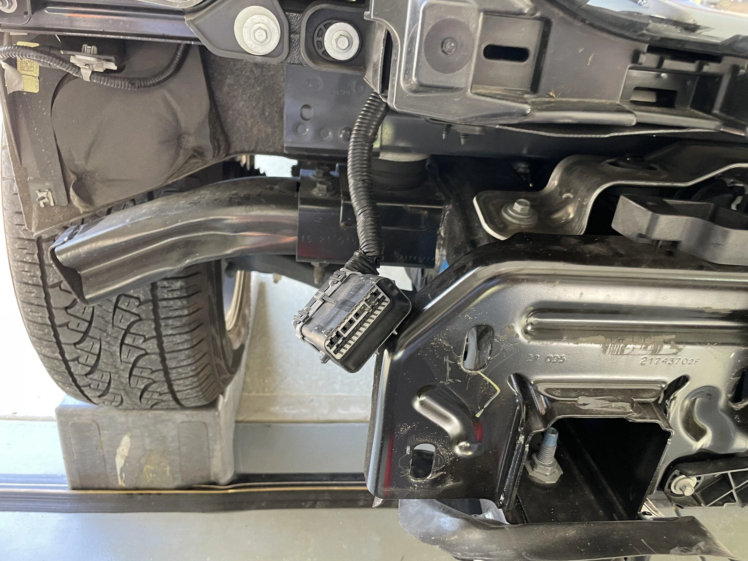 Ford F-150 proximity sensors on front bumper? A01D57E6-A6D3-4C28-831F-7B6E00855F2A