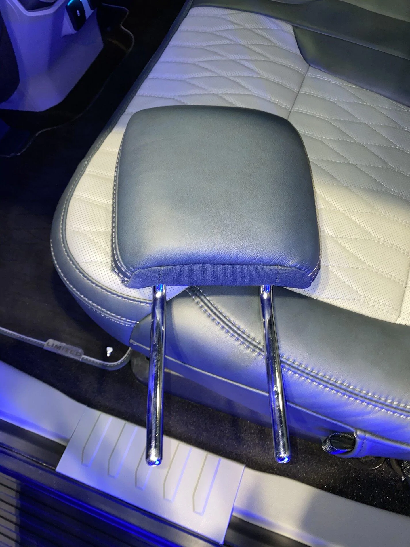 Ford F-150 Folding rear headrests - gone?? A1F863CF-B45A-4AA1-B244-1391C4E98C9C