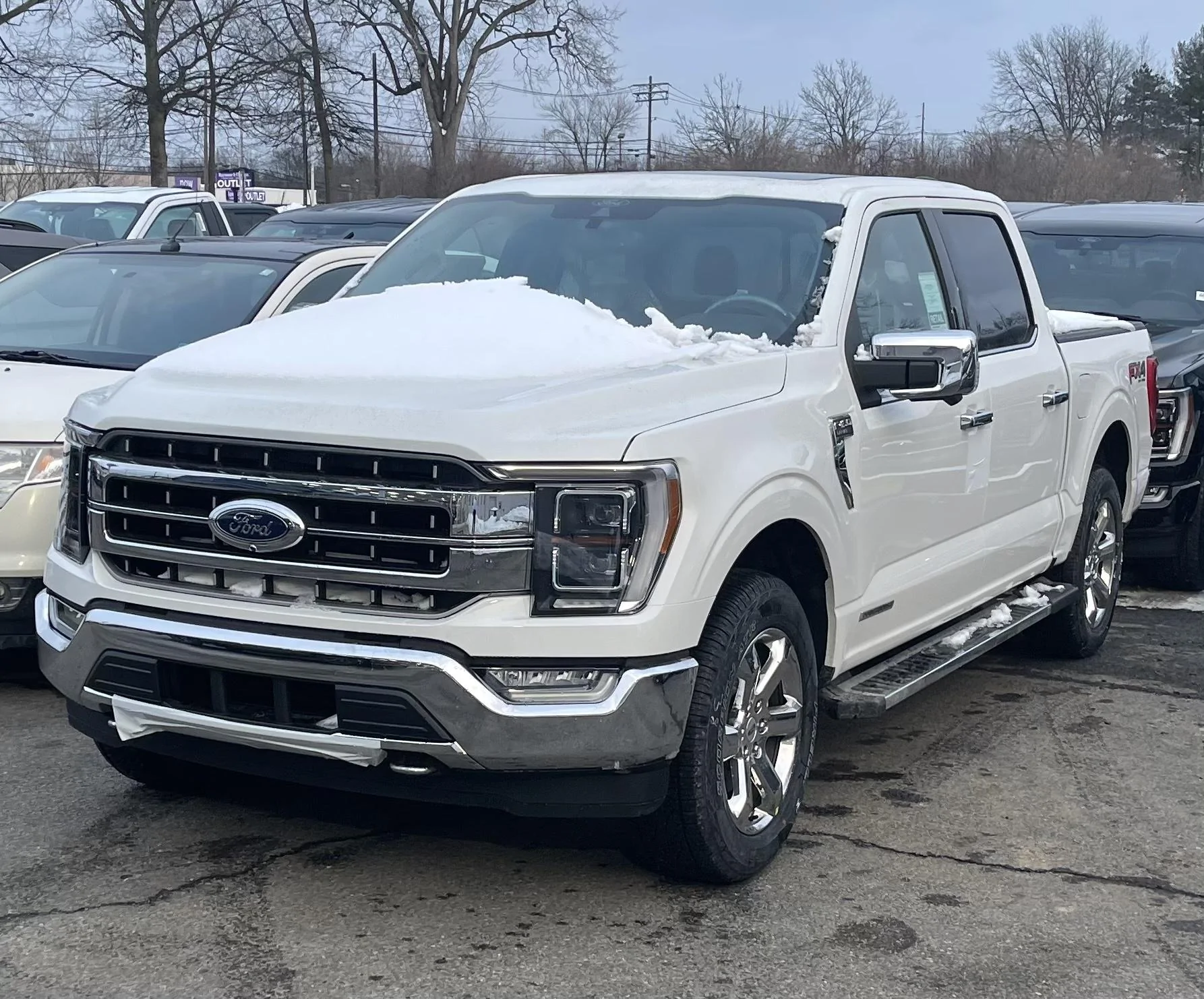 Ford F-150 ? F-150 LARIAT Lounge ? A8BBB11E-9C97-443F-AC9C-26A9EDA3444E