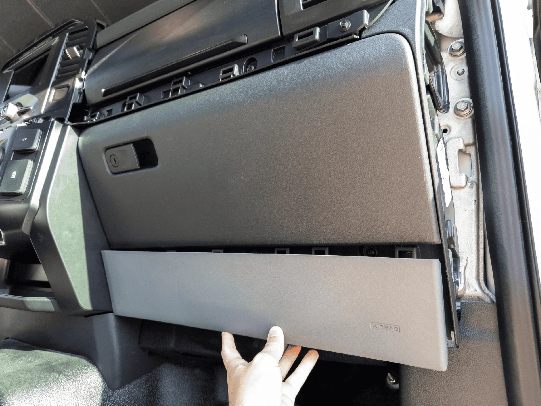 Ford F-150 Anyone Painted the Gray Interior Plastic? APC_3718