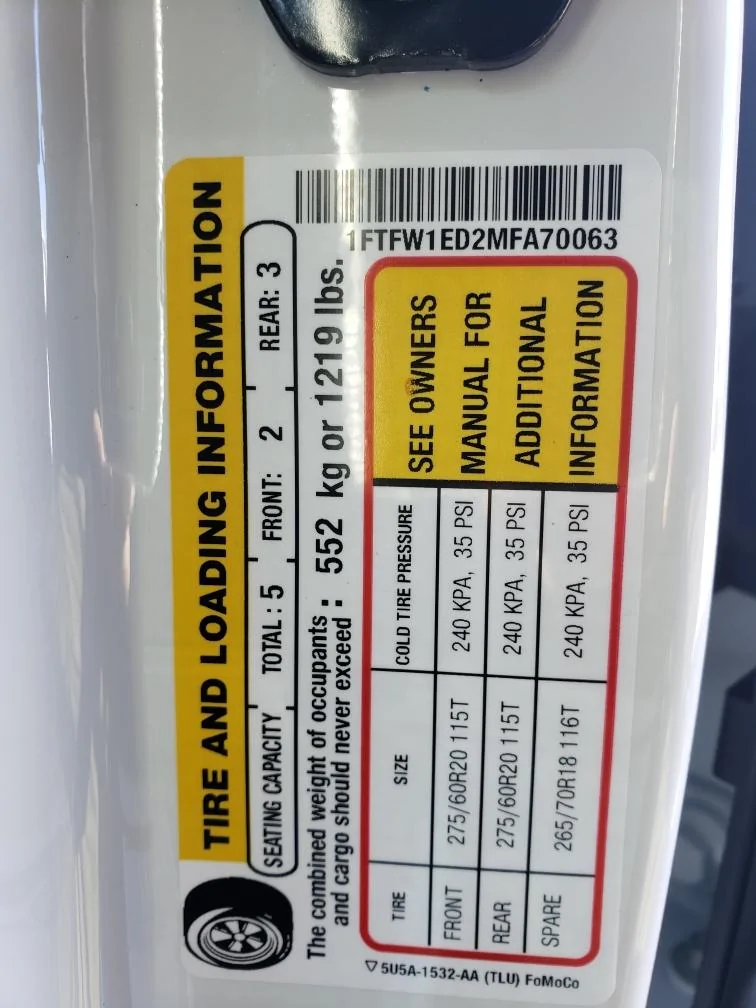 Ford F-150 STAR WHITE F-150 (2021+) Club Attach0