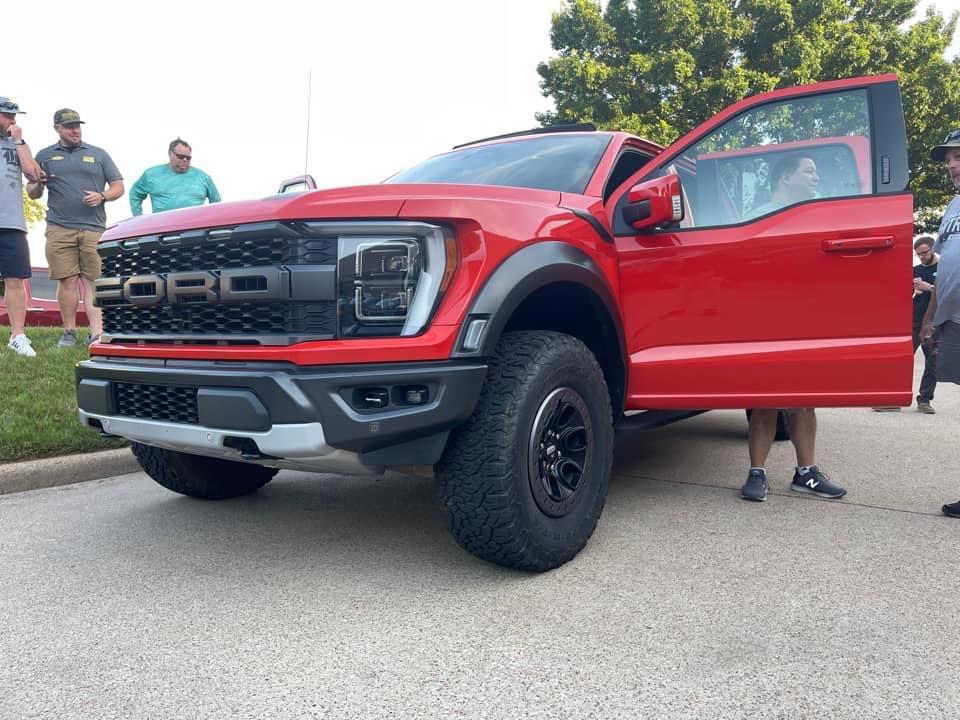 Ford F-150 What color for your Raptor? B43264FD-E13C-41E9-8FD1-D7A204D44414