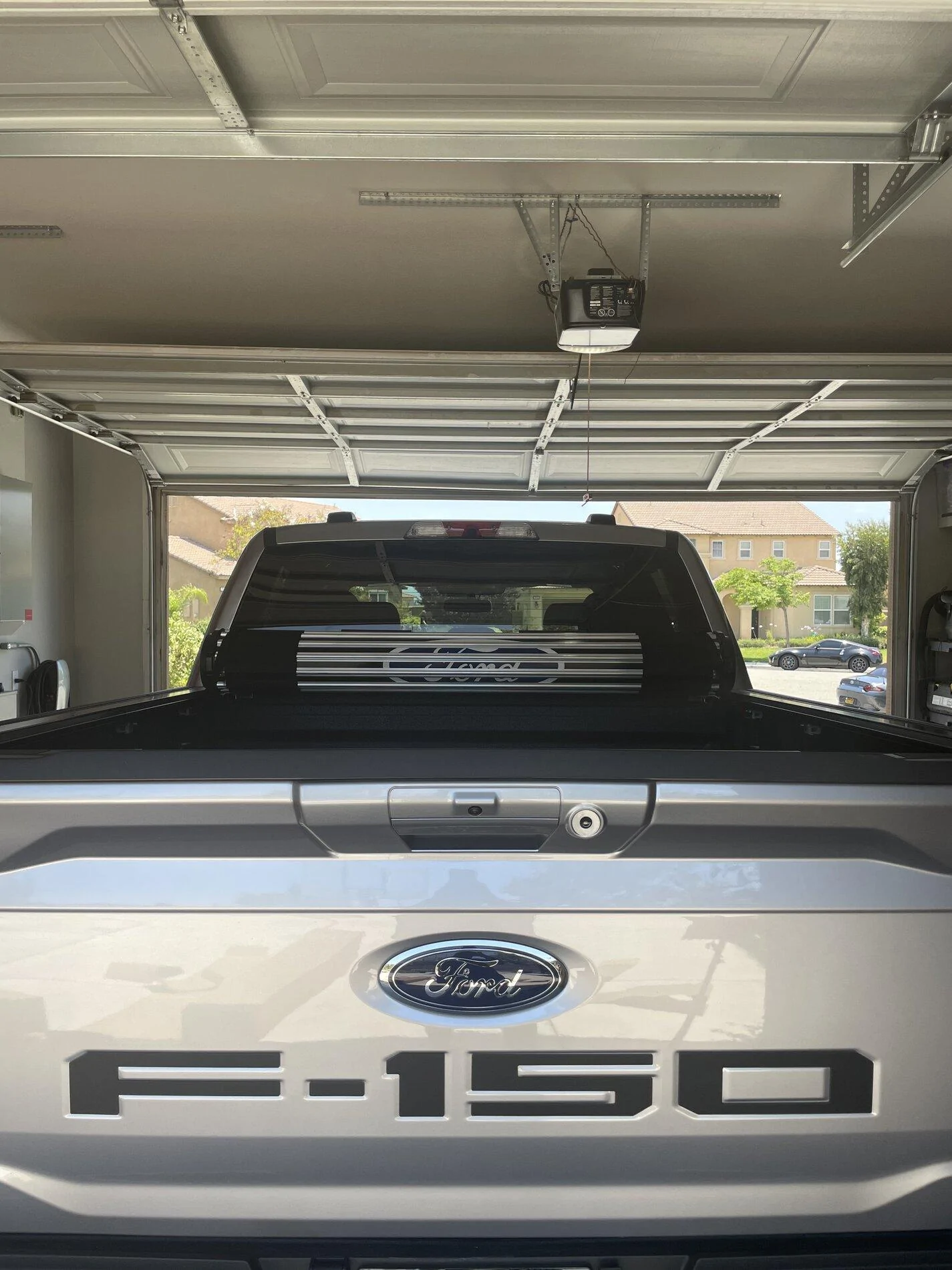 Ford F-150 Tonneau covers - Flip vs Roll vs Retrax B4A51210-2F58-4270-9C7B-3C73C1953BA8