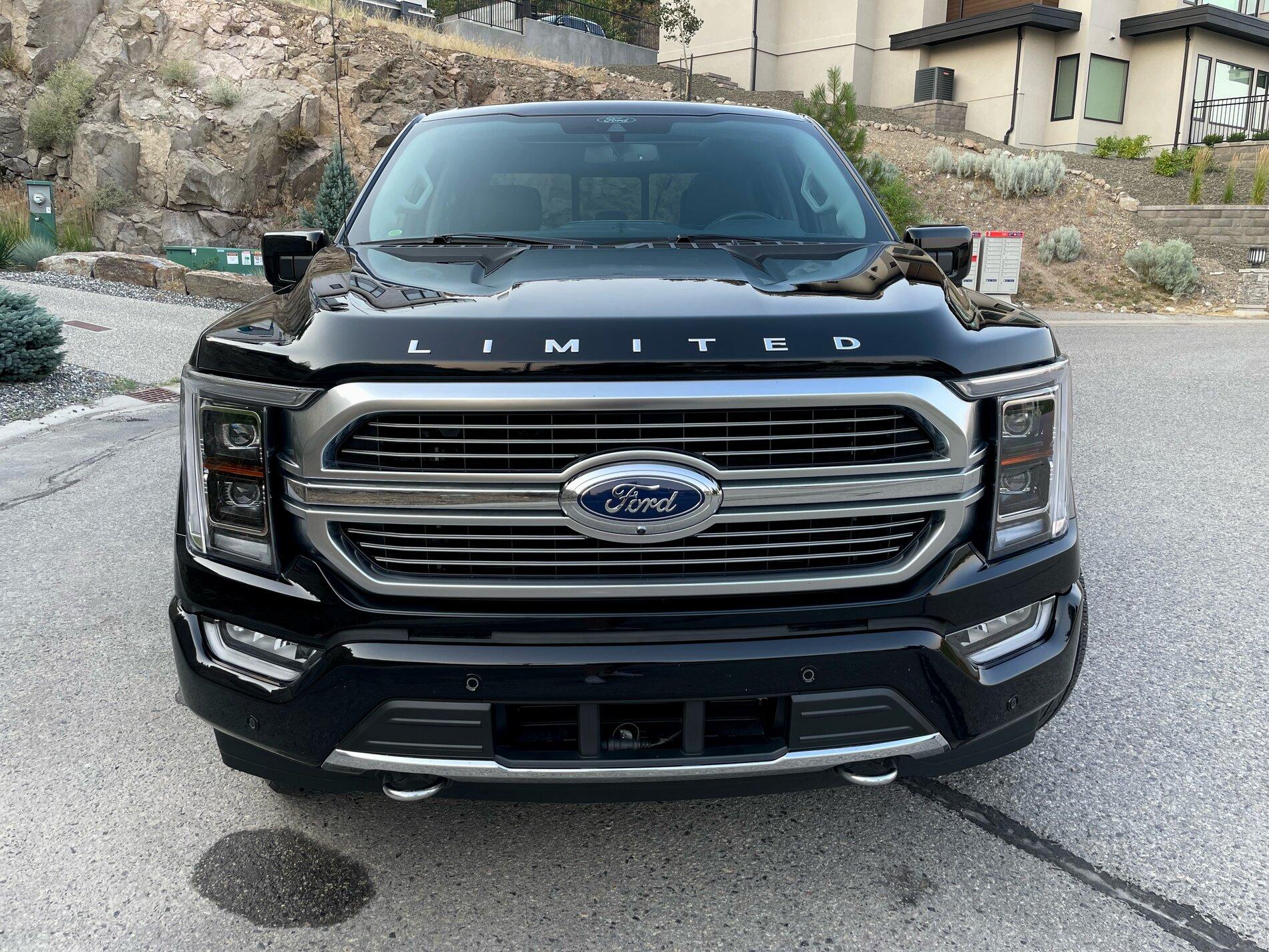 Ford F-150 Agate Black Limited Powerboost B4ADA856-69EF-4BDE-817B-DA1A126B83D0