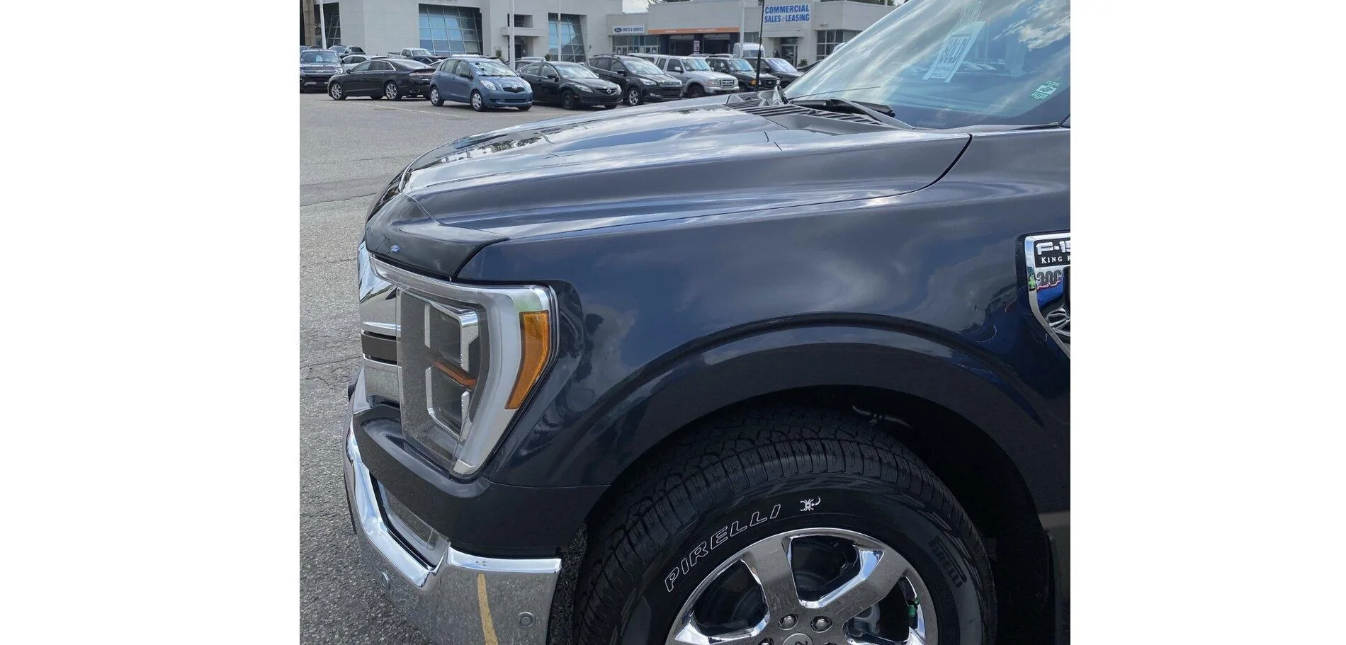 Ford F-150 Hood "Bug" deflector B704B272-F958-4826-B42F-B1E3E91E8D35