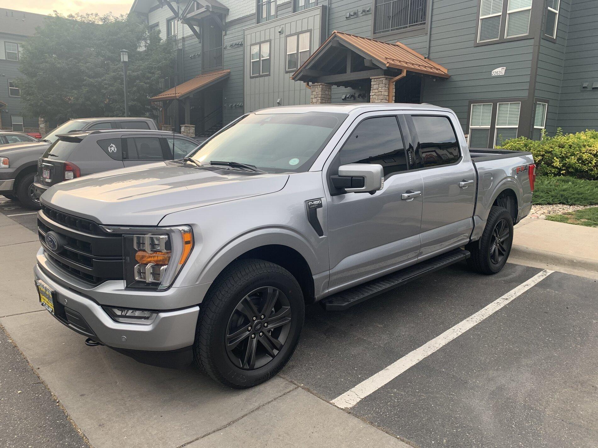 Ford F-150 ICONIC SILVER F-150 (2021+) Club BA62F7A6-FF82-47AE-BF62-54EAC0E62B5C