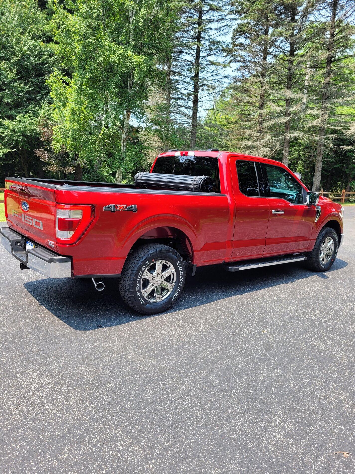 Ford F-150 ? F-150 LARIAT Lounge ? Back Right Side