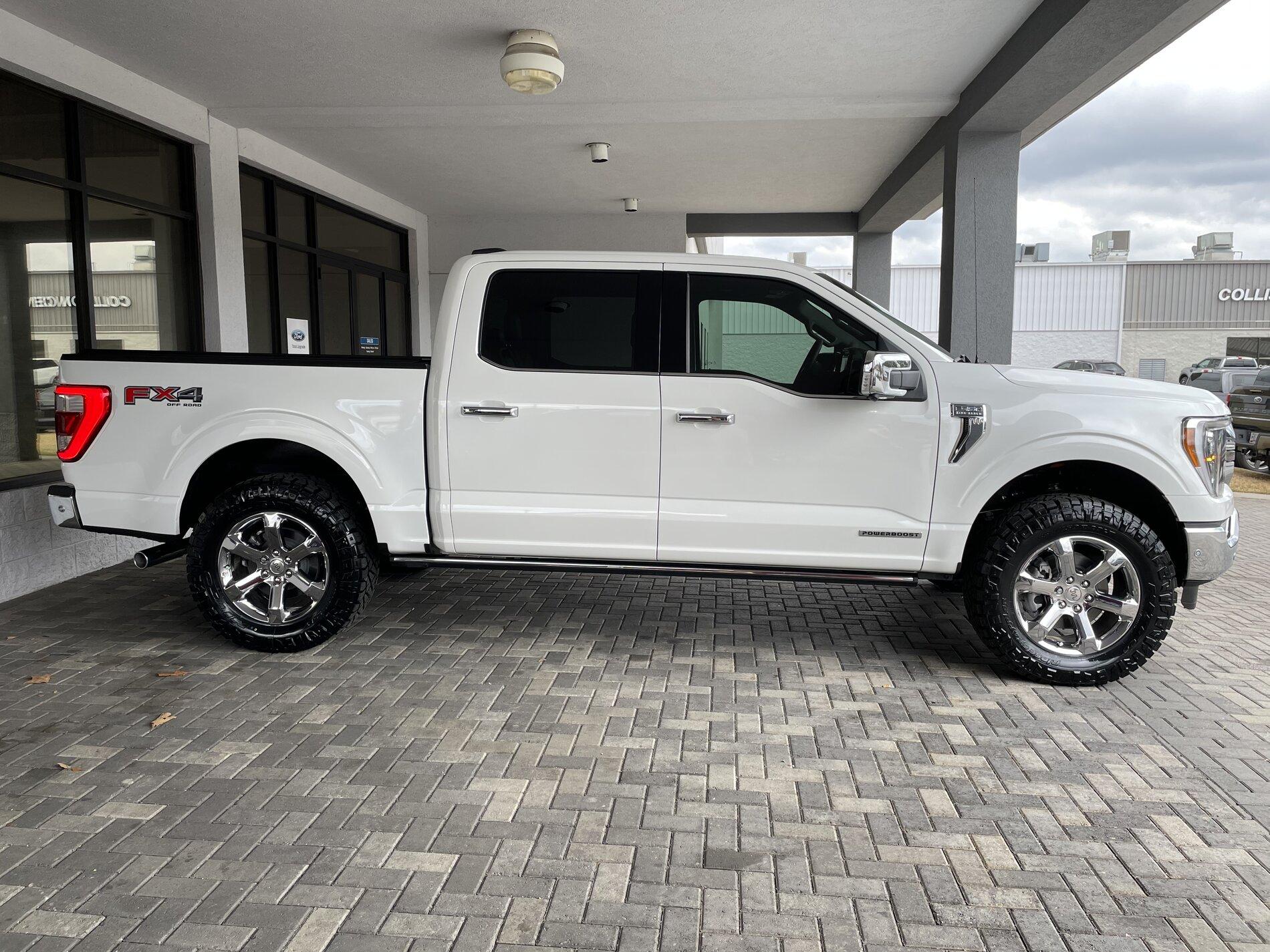 Ford F-150 2021 King Ranch PowerBoost on 35s and 2" level kit BAE1006E-B388-4BC2-8AA2-3301EADD5C41