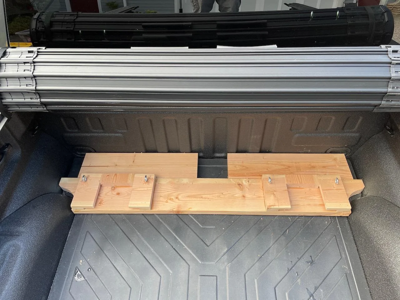 Ford F-150 DIY In-Bed Mountain Bike Mount bike-rack-11