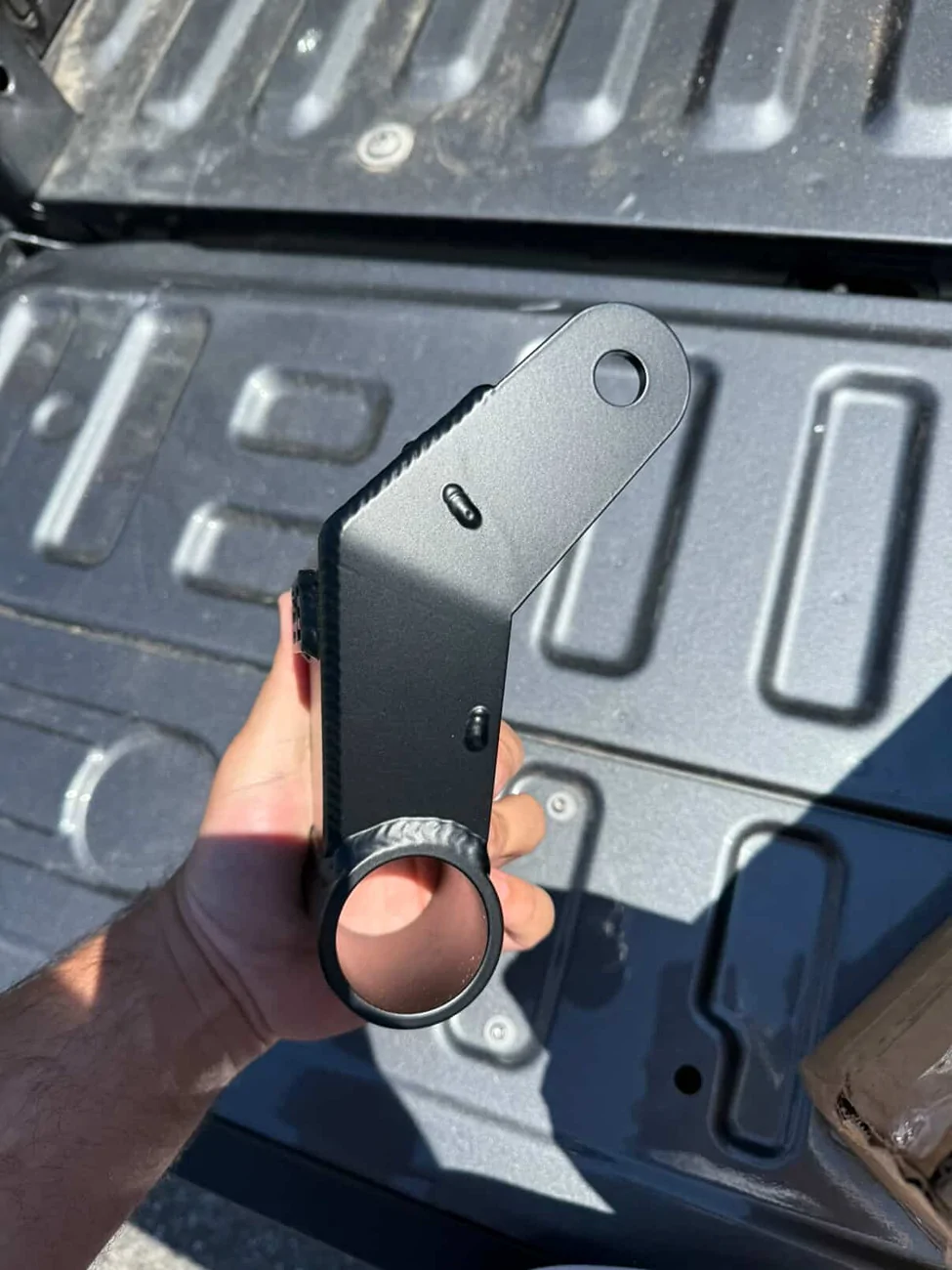 Ford F-150 Slids F-150 Reg Cab 5.0L 4x4 Build bms lowering shackle side profil