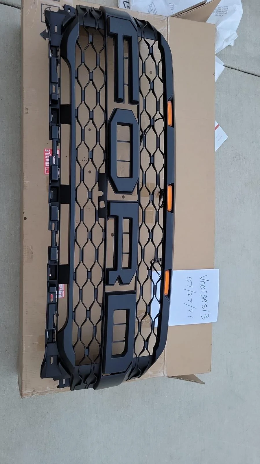 Ford F-150 2021 F150 Raptor Style Grille C15339EE-4772-4580-B58B-CD73DA68263B