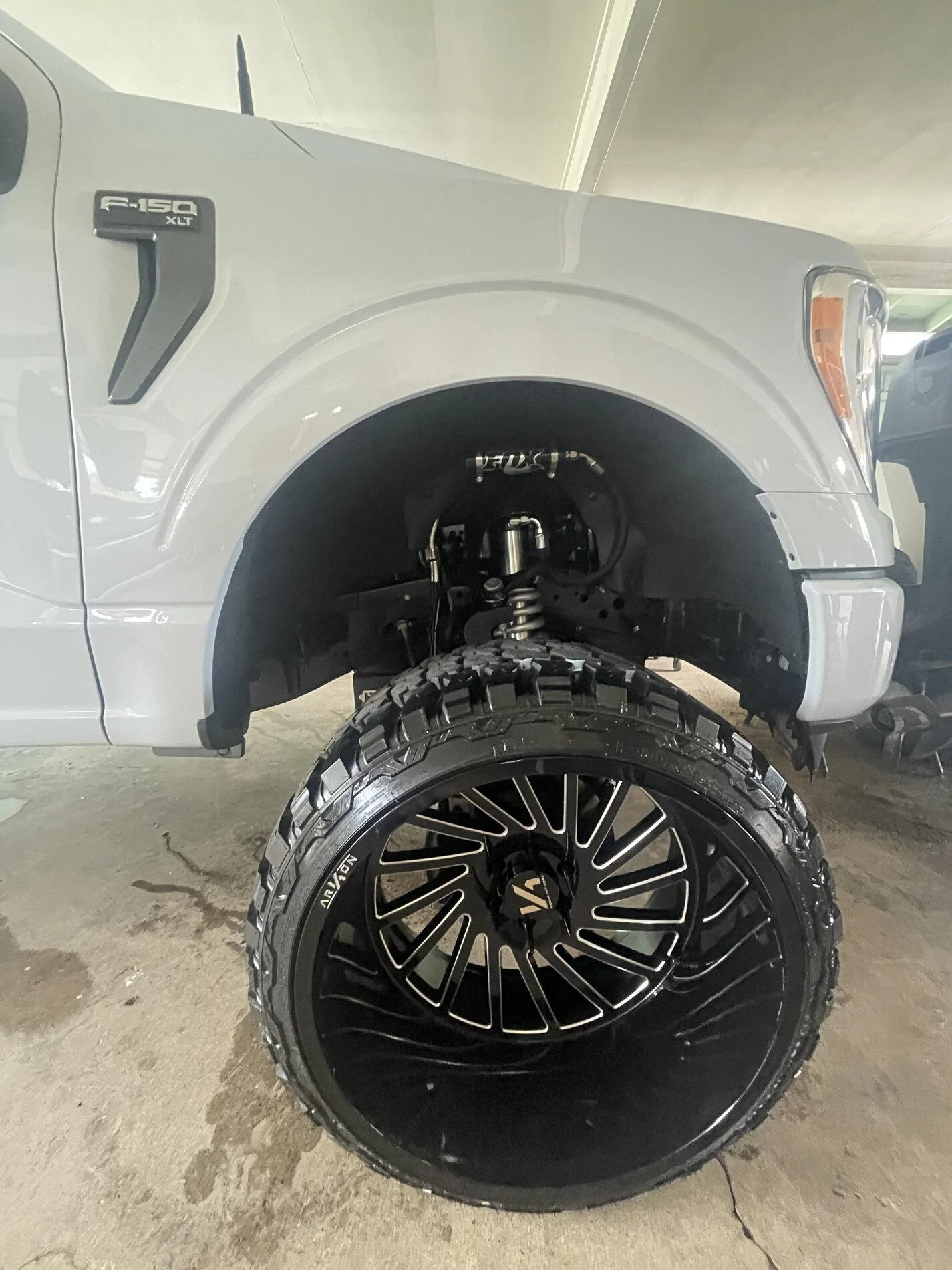 Ford F-150 2021 Space White F150 XLT BDS 6inch and 24x14 C28AE814-029F-48EE-89E4-161D248B083D