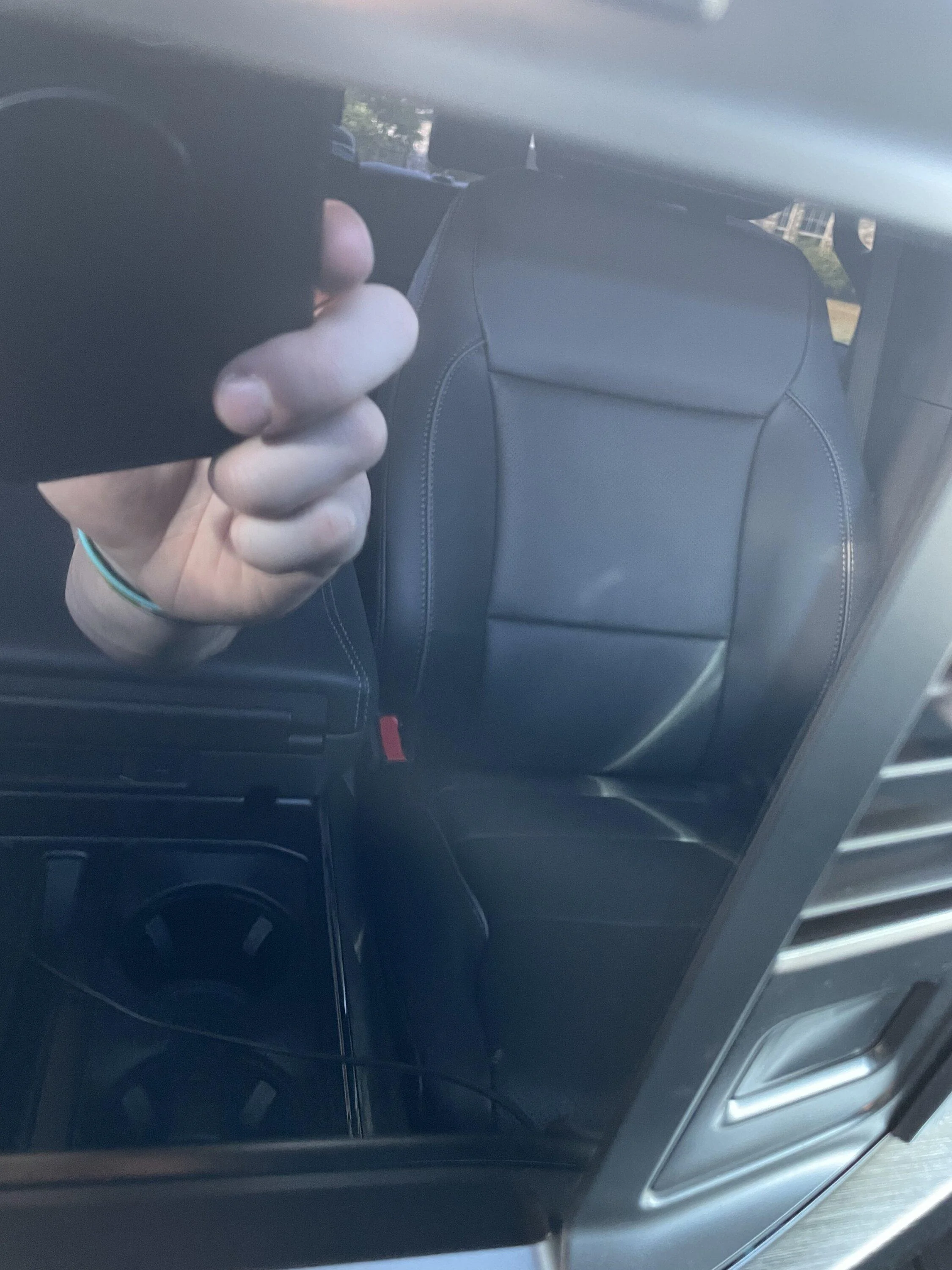 Ford F-150 12 inch Screen has tiny scrape/nic - brand new C2CDBE88-C45E-46BB-89F6-FE094910368A