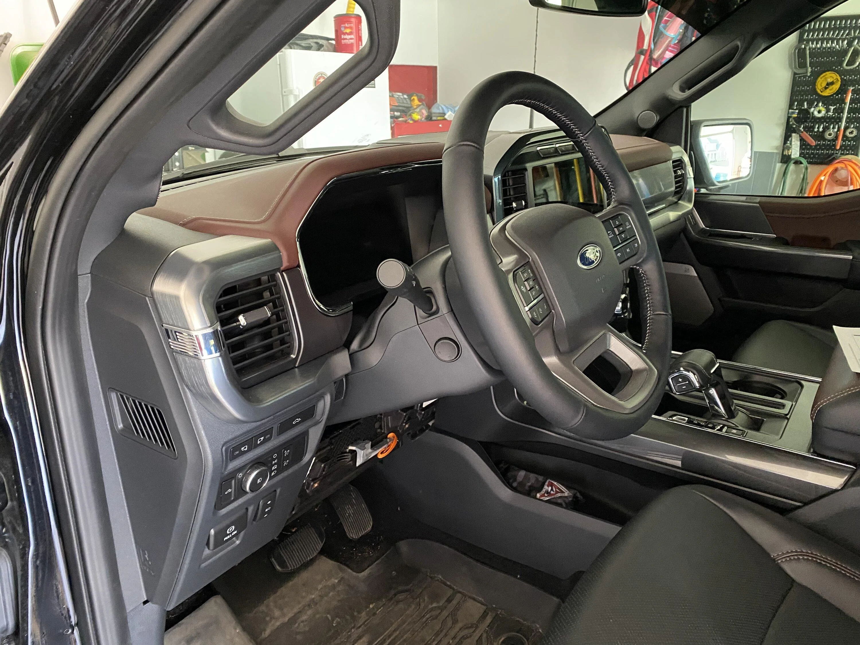 Ford F-150 501A to 502A C9F3F2F5-5081-434E-8ABD-B7C4D859064F