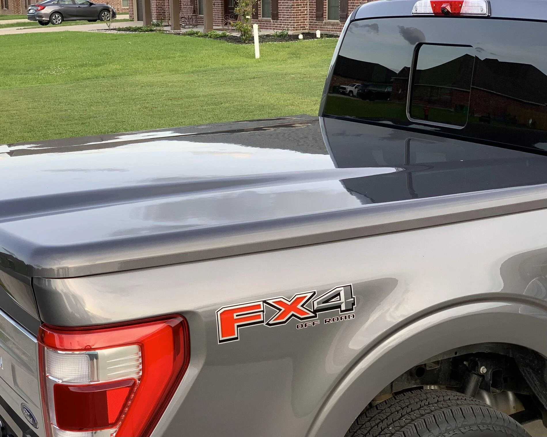 Ford F-150 Installed Undercover Elite hard tonneau cover. CA60A93E-F825-45B4-93B1-EE1D337E819D