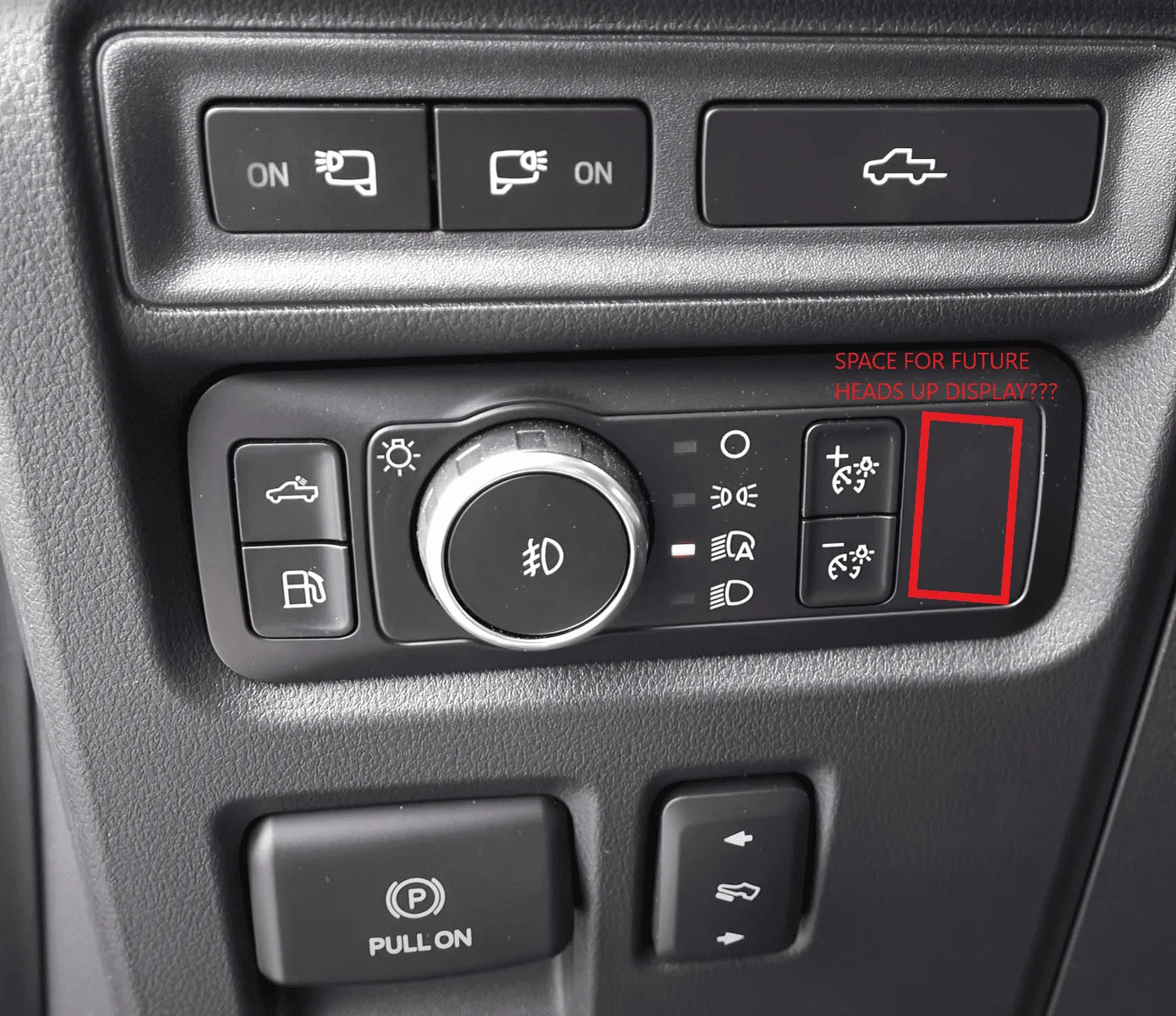 Ford F-150 Heads Up Display (HUD) coming as future option? Captur