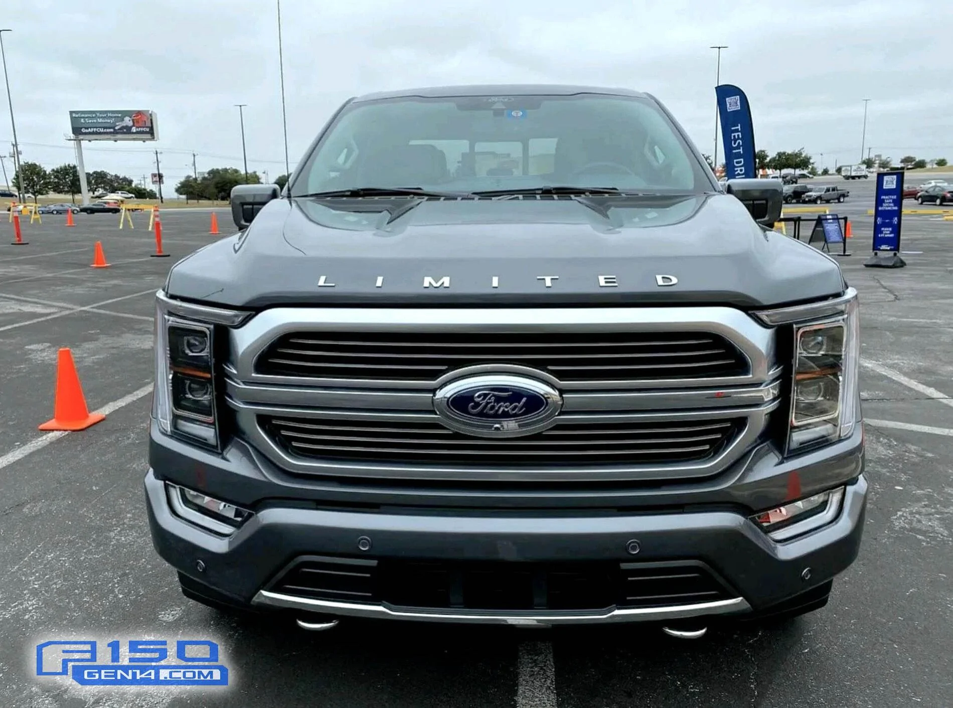 Ford F-150 CARBONIZED GRAY F-150 (2021+) Club Carbonized Gray 2021 F-150 Limited
