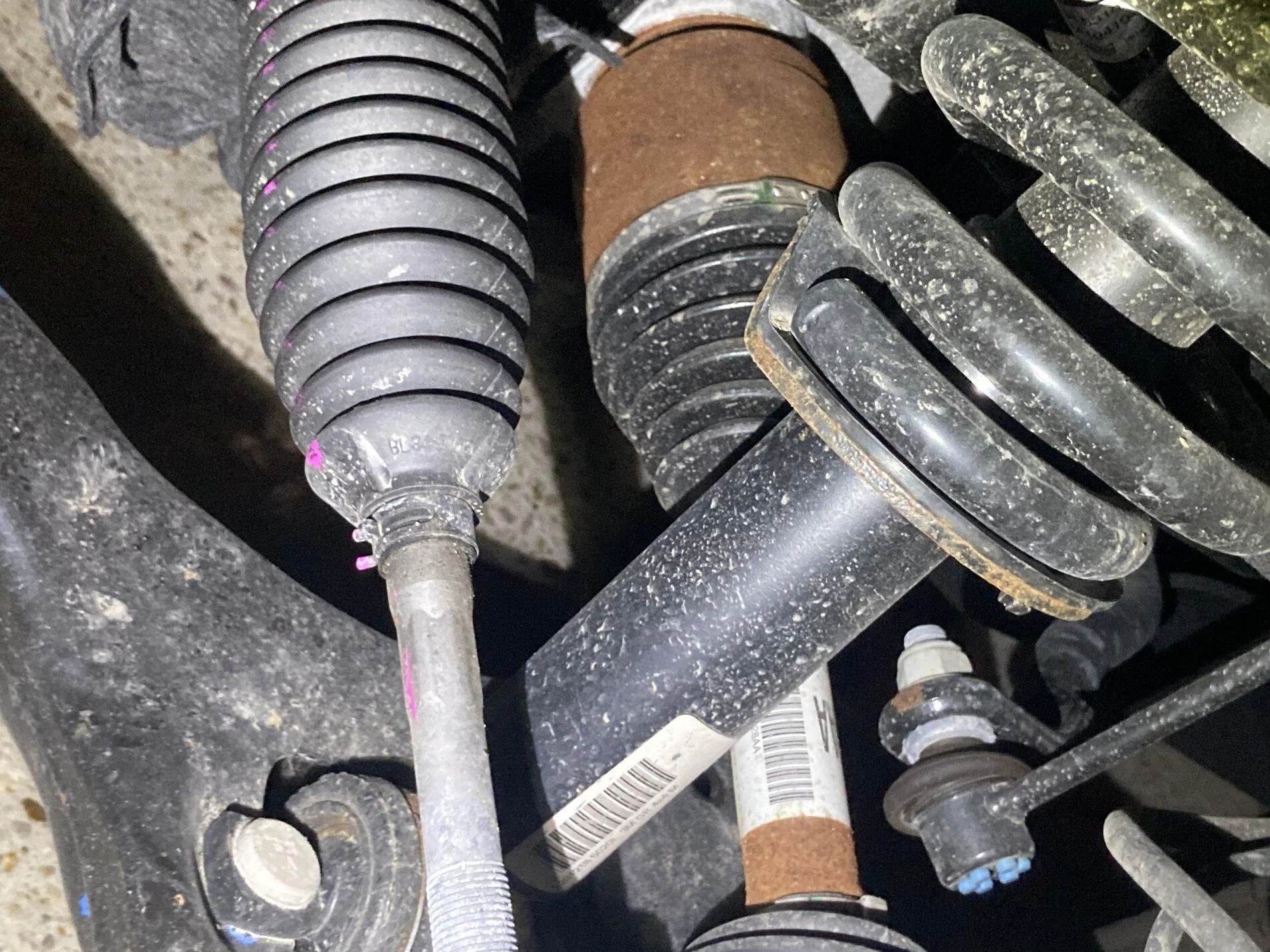 Ford F-150 Rust on rear end of 2021 F-150 -- any others? CB5FDAA7-0FF3-4484-9467-F8C7D2ED342A