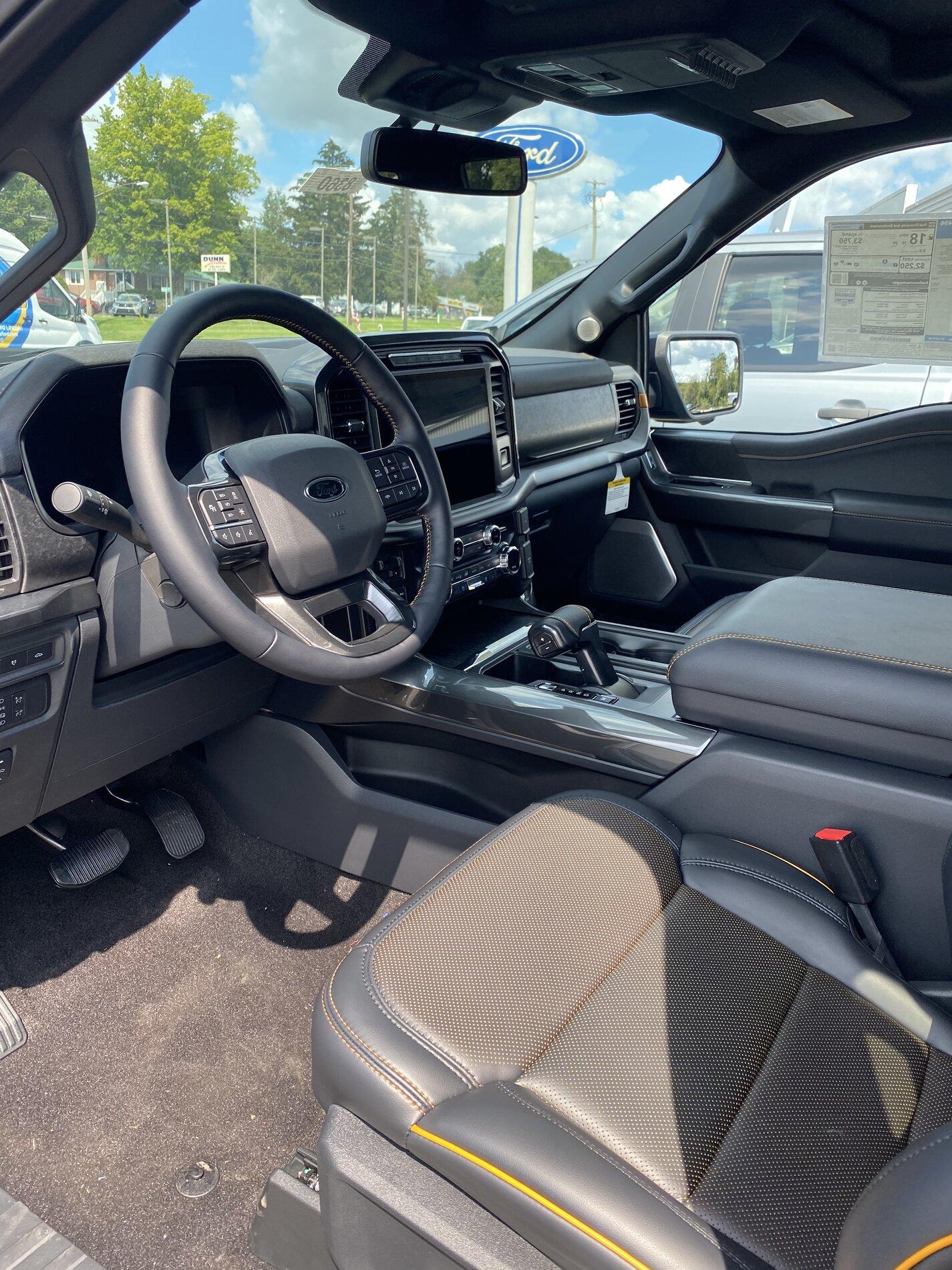 Ford F-150 Underneath pics of new Tremor on dealer lot CBFB60C1-D53A-4775-8251-0E71930868A8