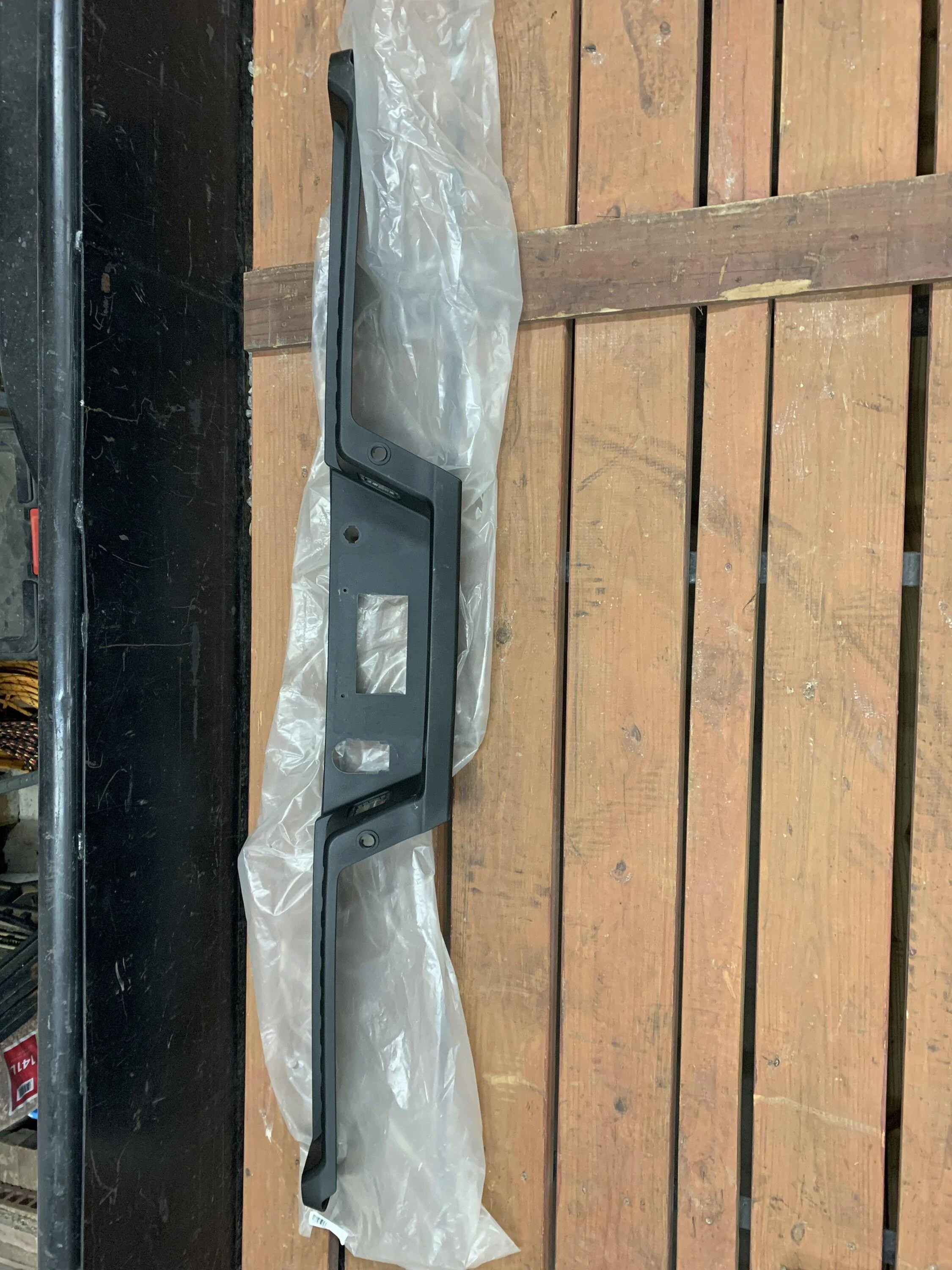 Ford F-150 Rear Bumper Panels CFC4AF5A-83CB-402B-8E0E-DE0DBD212D0A