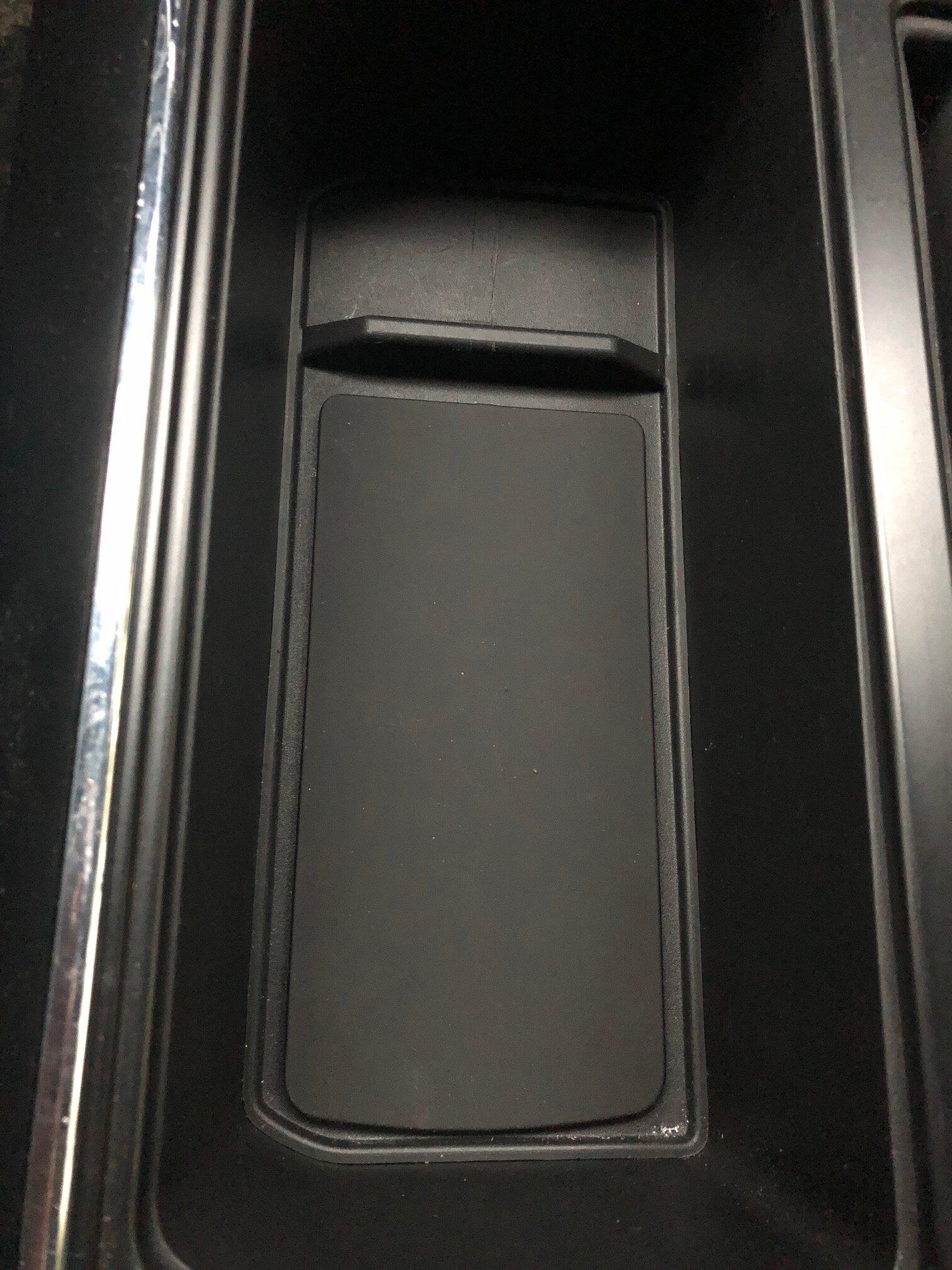 Ford F-150 added Qi charger to STX charger