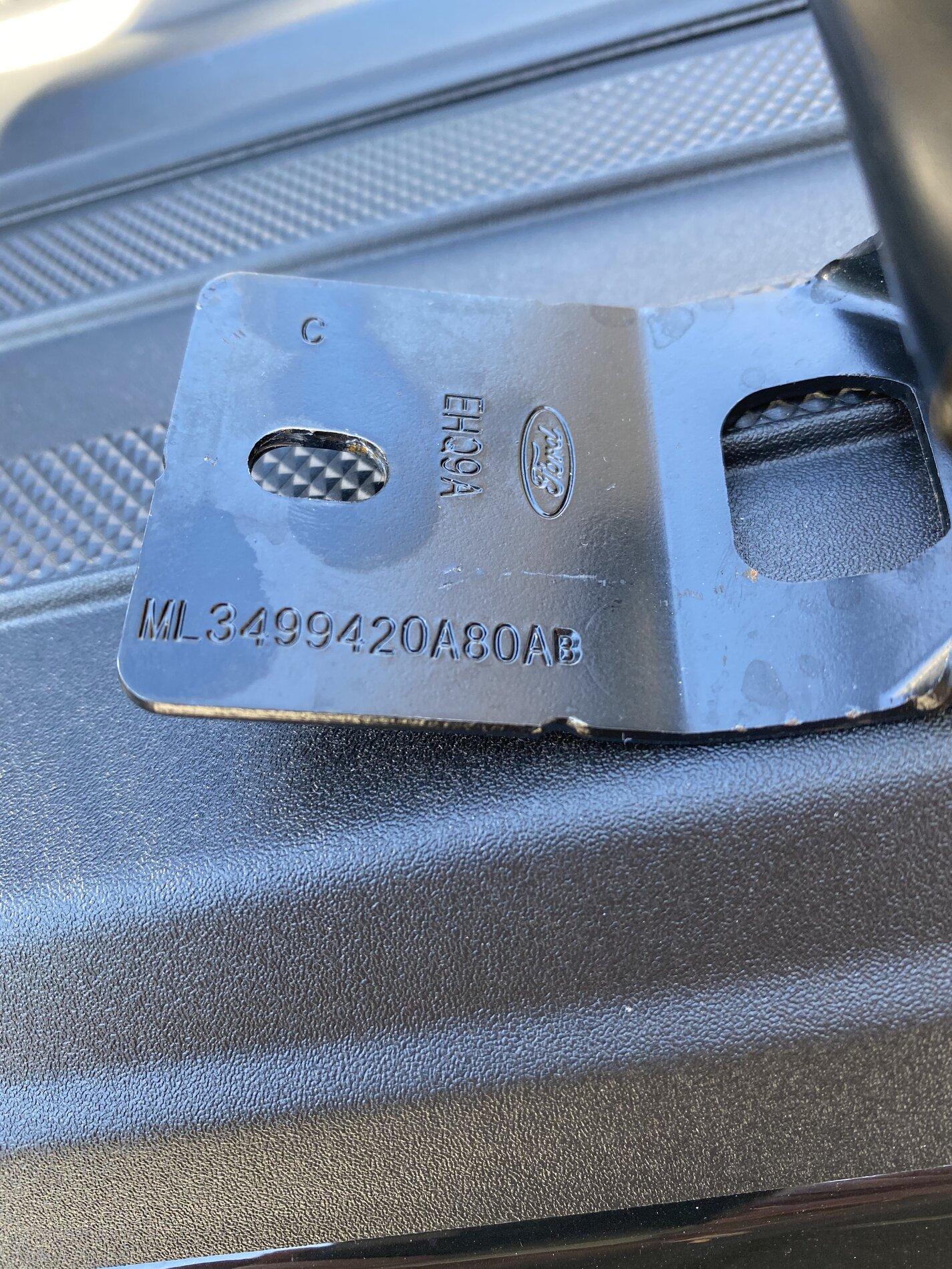Ford F-150 Tailgate cleat part number cleat