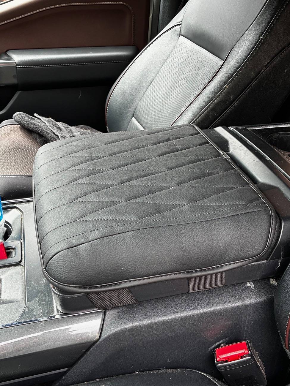 Ford F-150 Muslogy Armrest Cover Install cover