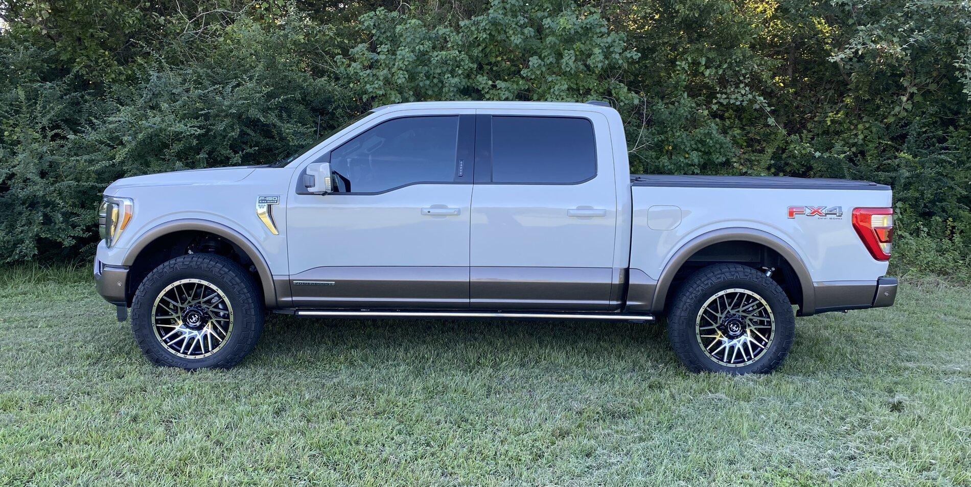 Ford F-150 Bushwacker Fender Flares? D0853215-ACC8-4CB6-8CAB-E015D6CE3586