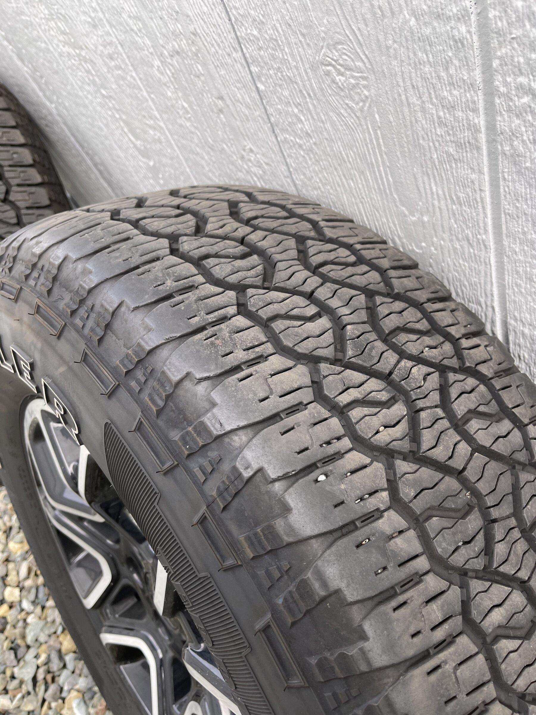 Ford F-150 18” sport wheels and tires D0F073E2-5666-4C50-A13E-4F24309F72E9