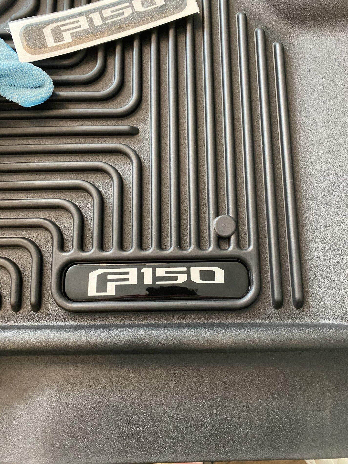 Ford F-150 Husky Emblems D1B99A14-FD09-4089-960E-5B639BAA4CD7