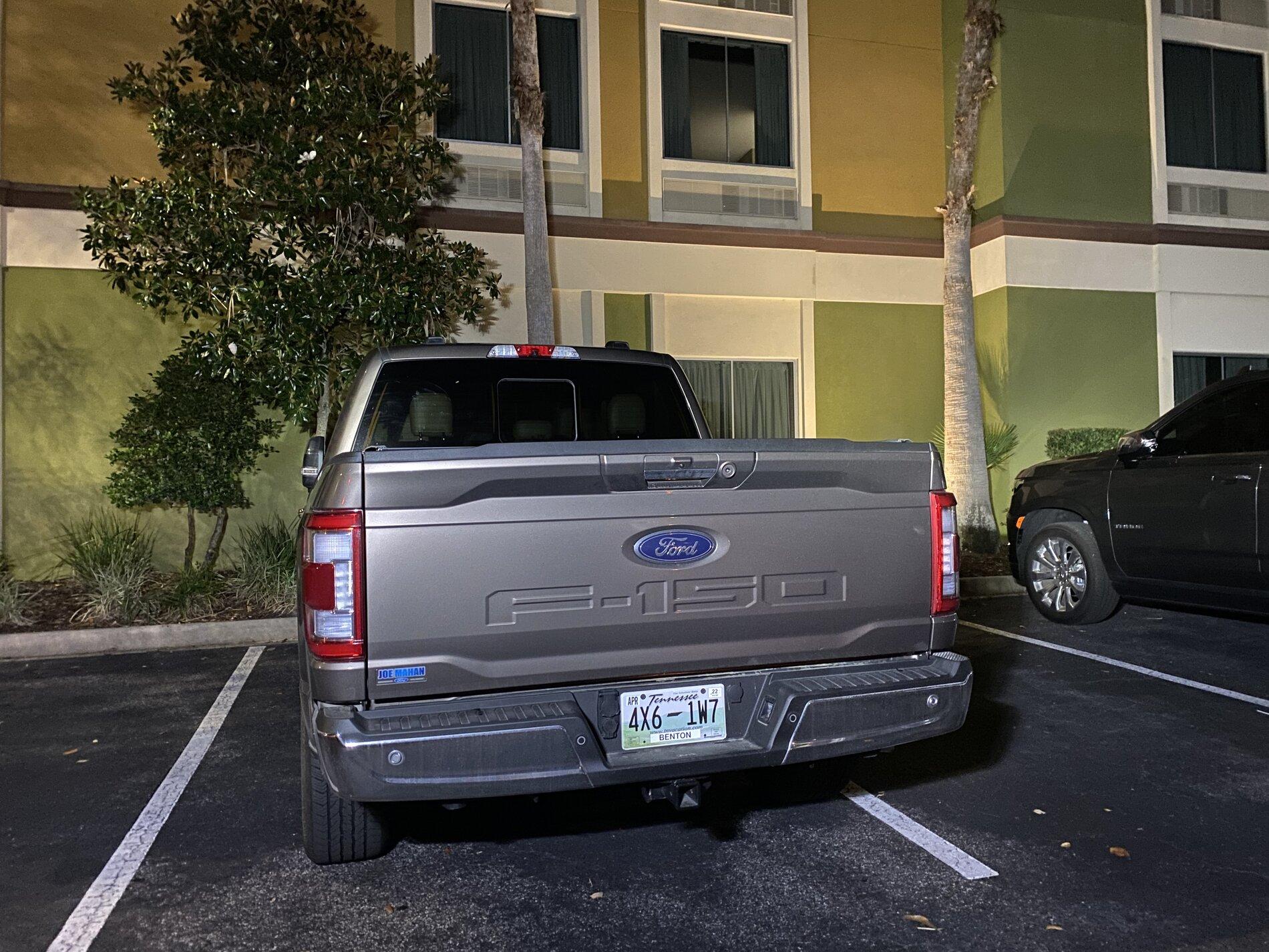 Ford F-150 STONE GRAY F-150 (2021+) Club D3027BA5-E5A9-4C50-A641-928756983DA2