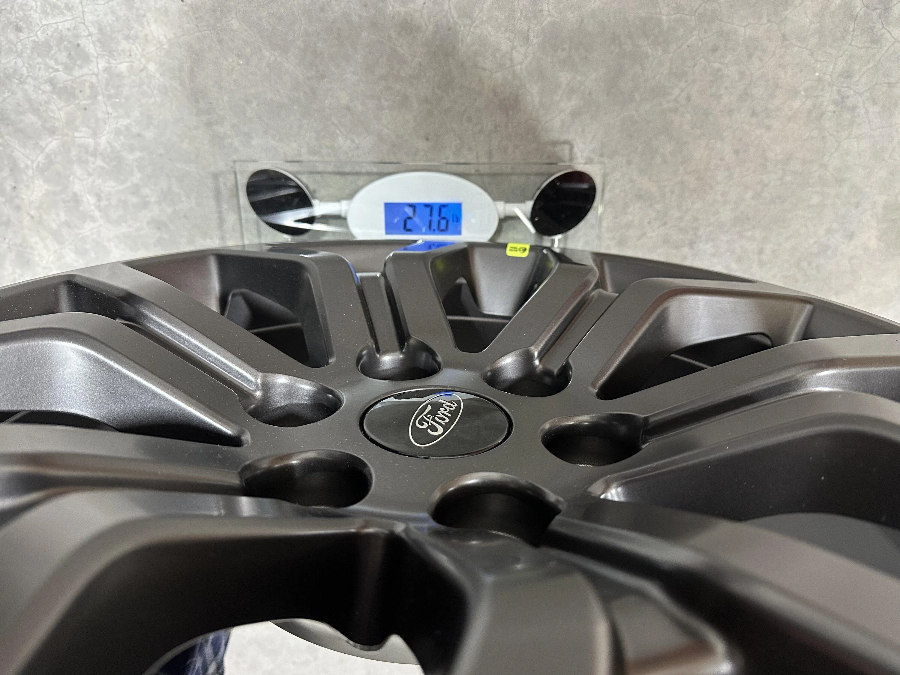 Ford F-150 2022 F-150 Tremor wheel/tire combined weight = 77 - 84.2 lbs D37CBD2B-BE7B-4B44-A3FD-FCAF088E9C92