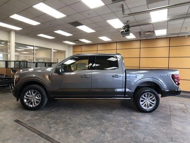 Ford F-150 2024 King Ranch Two Tone Colors d8f376fde0fc4c7a8b5f231567b657f