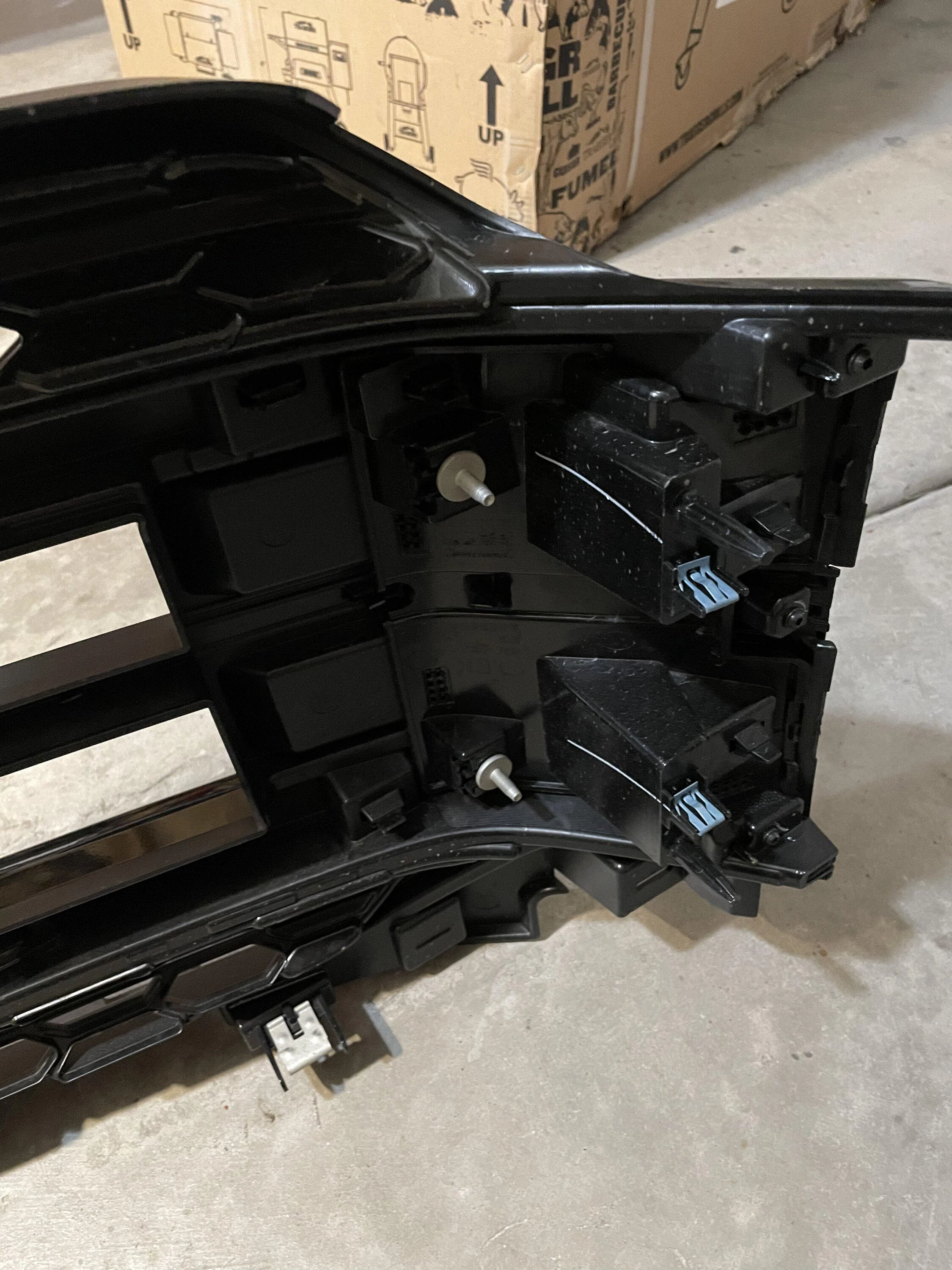 Ford F-150 Brand new 2022 BAP Grill $350 DC630A83-3EC2-480B-A9A6-620010A8FD97