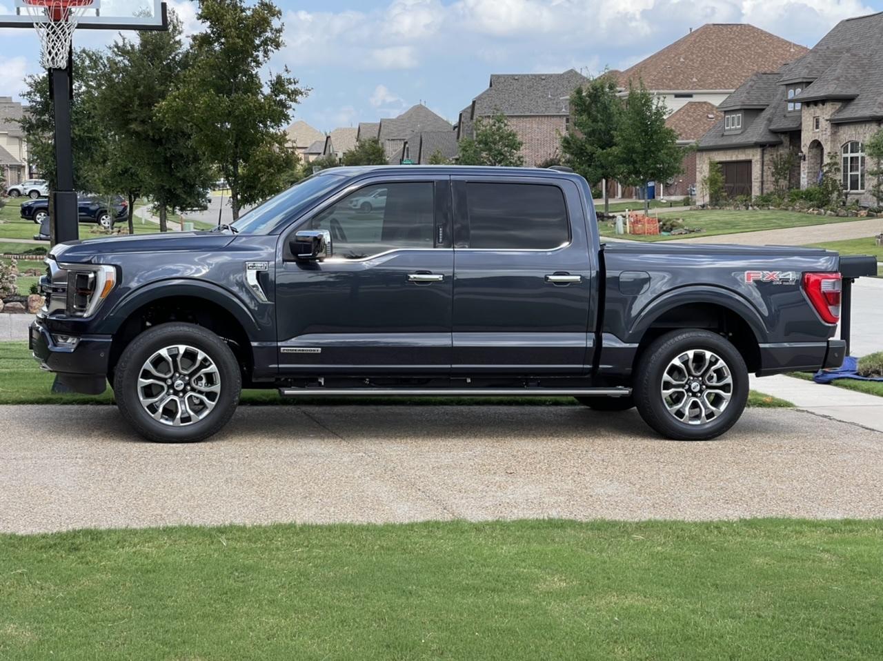 Ford F-150 Platinum wheel makeover DF7B913E-2DBB-43B0-B065-AB3C13B2E6F7