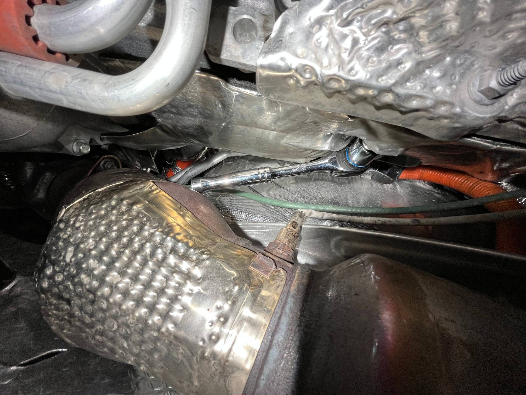 Ford F-150 Trans Dipstick - How the Heck Do You Get it Out? dipstick2