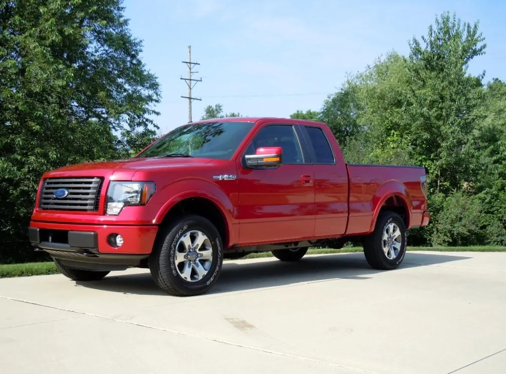 Ford F-150 Do you have a LARIAT SuperCAB? DSCN0968