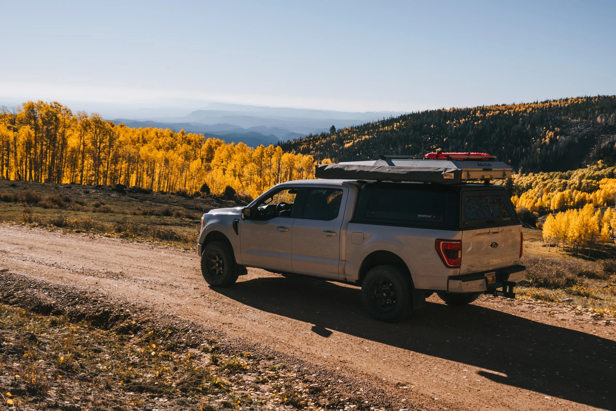 Ford F-150 '21 Space White XLT – Built for thrashing DylanHBrown_FallColors-02250