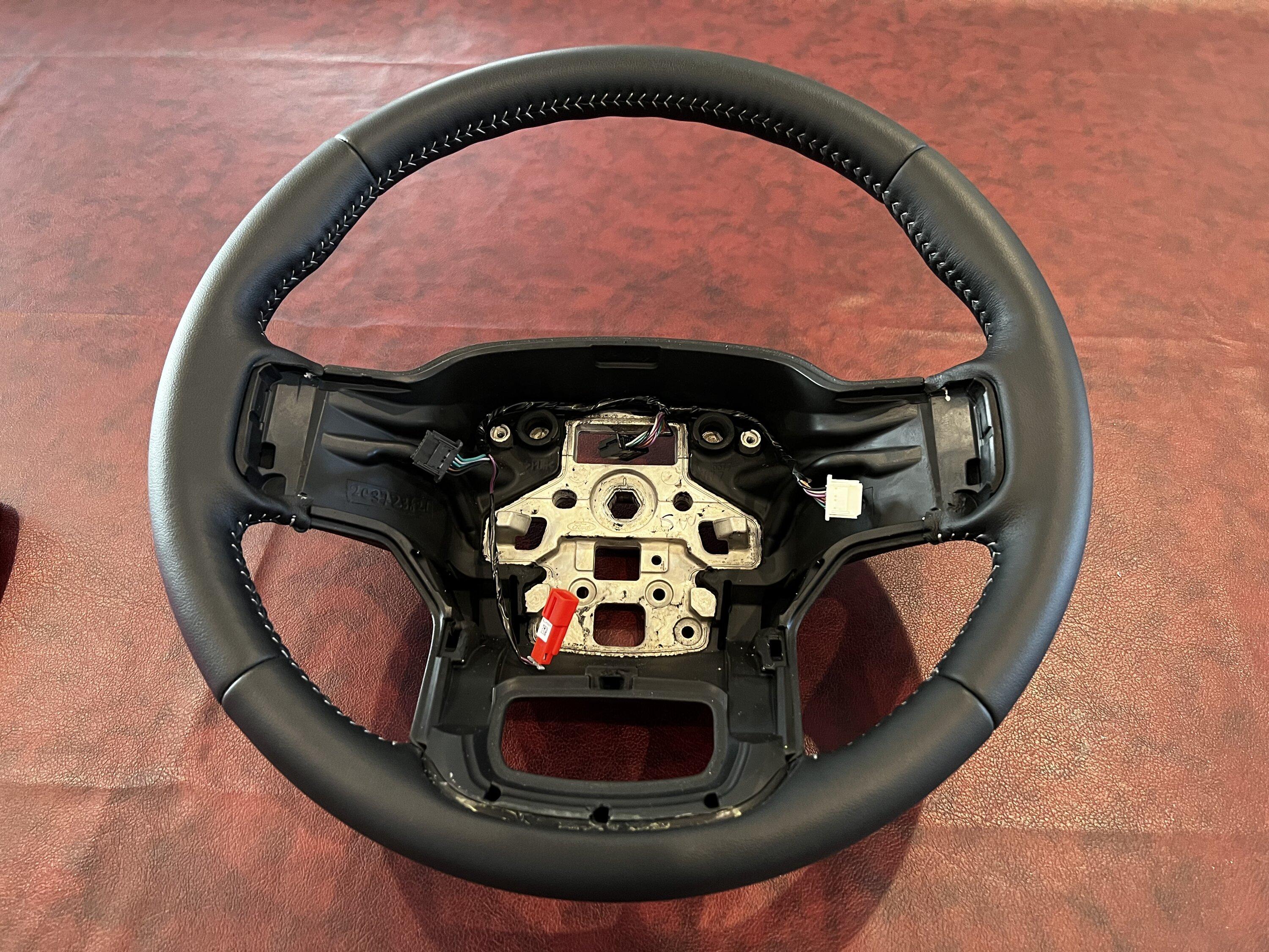 Ford F-150 2021 XLT no-heated leather steering wheel E48C6A88-58C6-460C-9B5F-A317DDCD9902