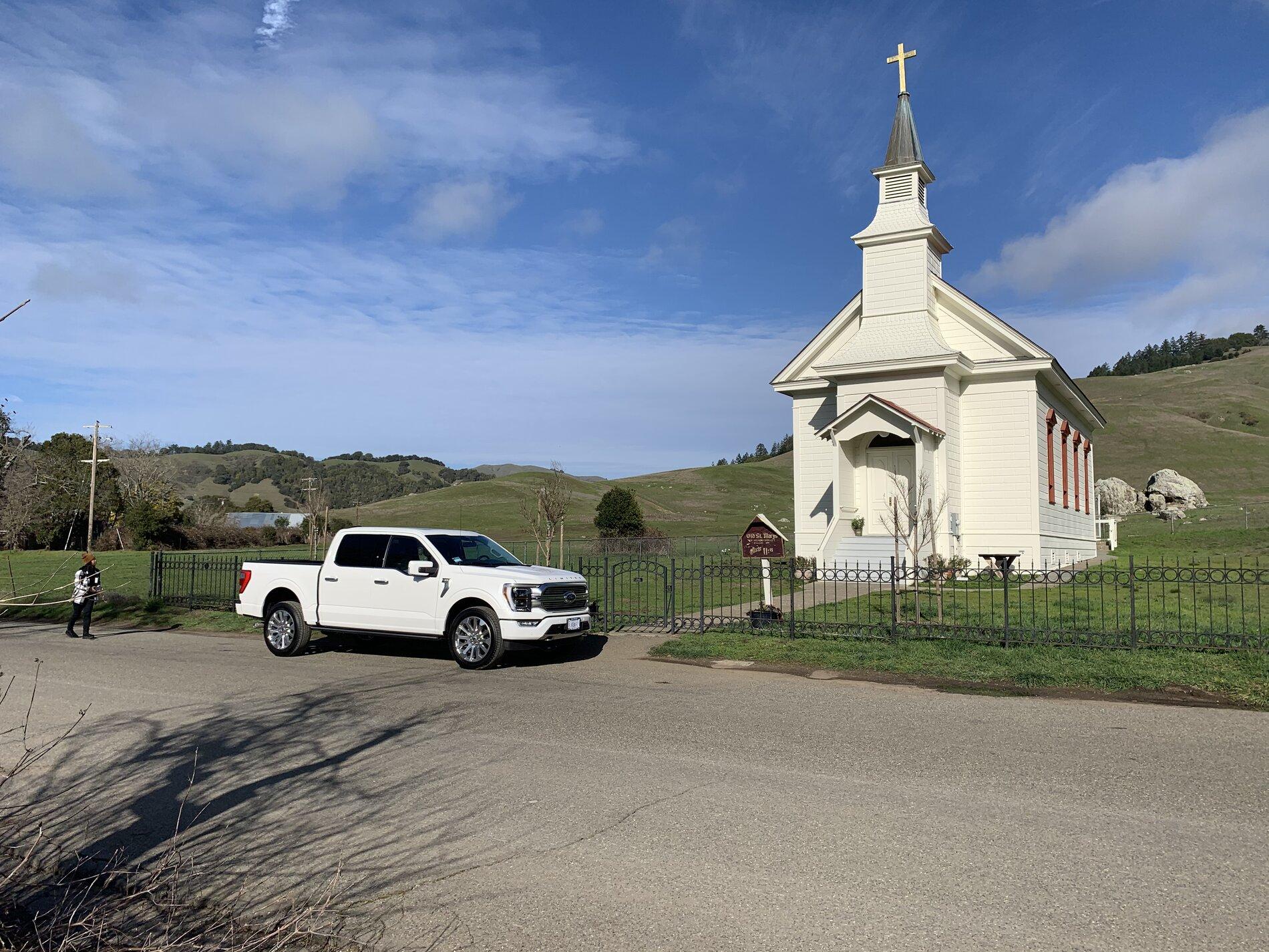 Ford F-150 ANTIMATTER BLUE F-150 (2021+) Club E857F24B-1D7F-4B08-AB1D-6F365A39F4F5
