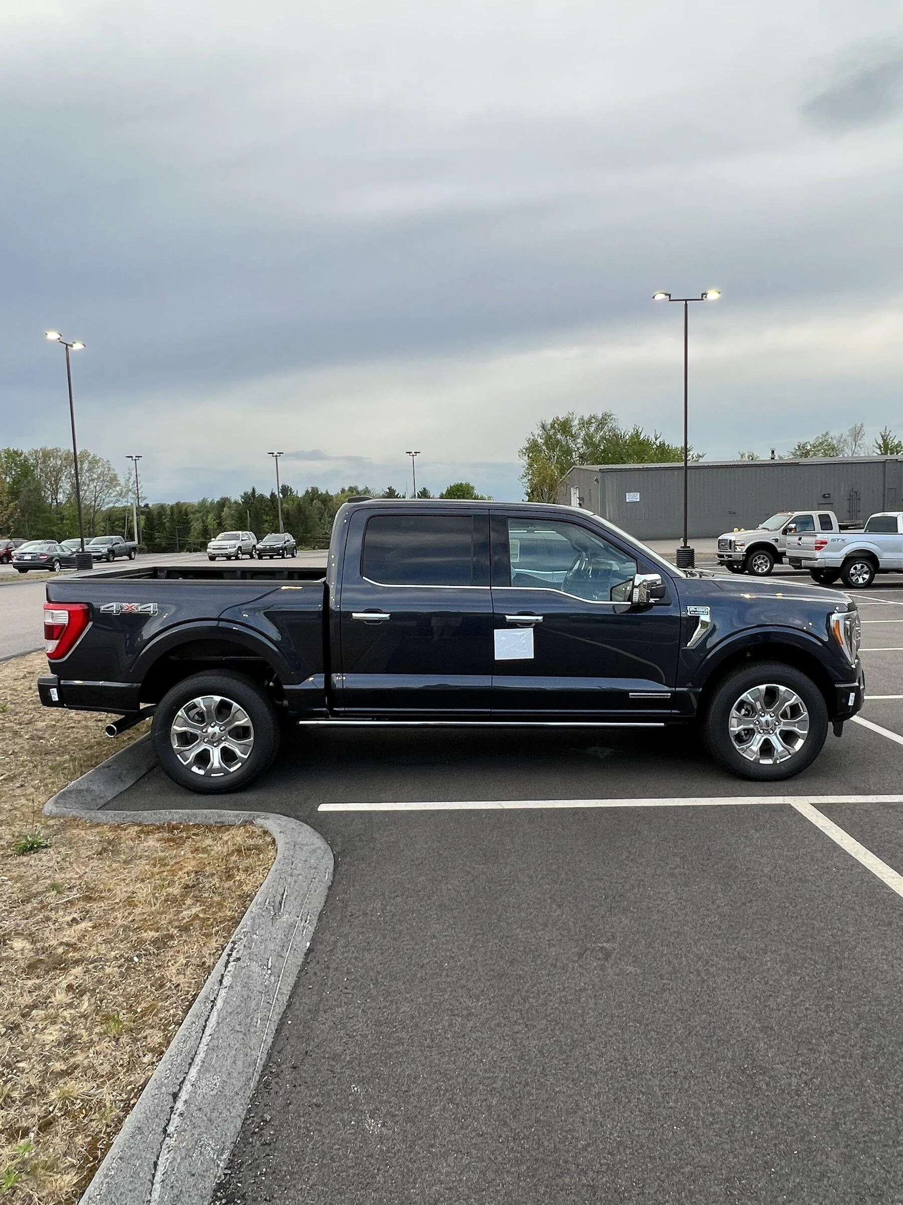 Ford F-150 4/4/22 Build Week Group ED898D44-9513-420D-899B-87B85934271B