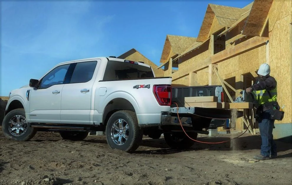 Ford F-150 Space White preview (on Mach-E) F-150 Space whit