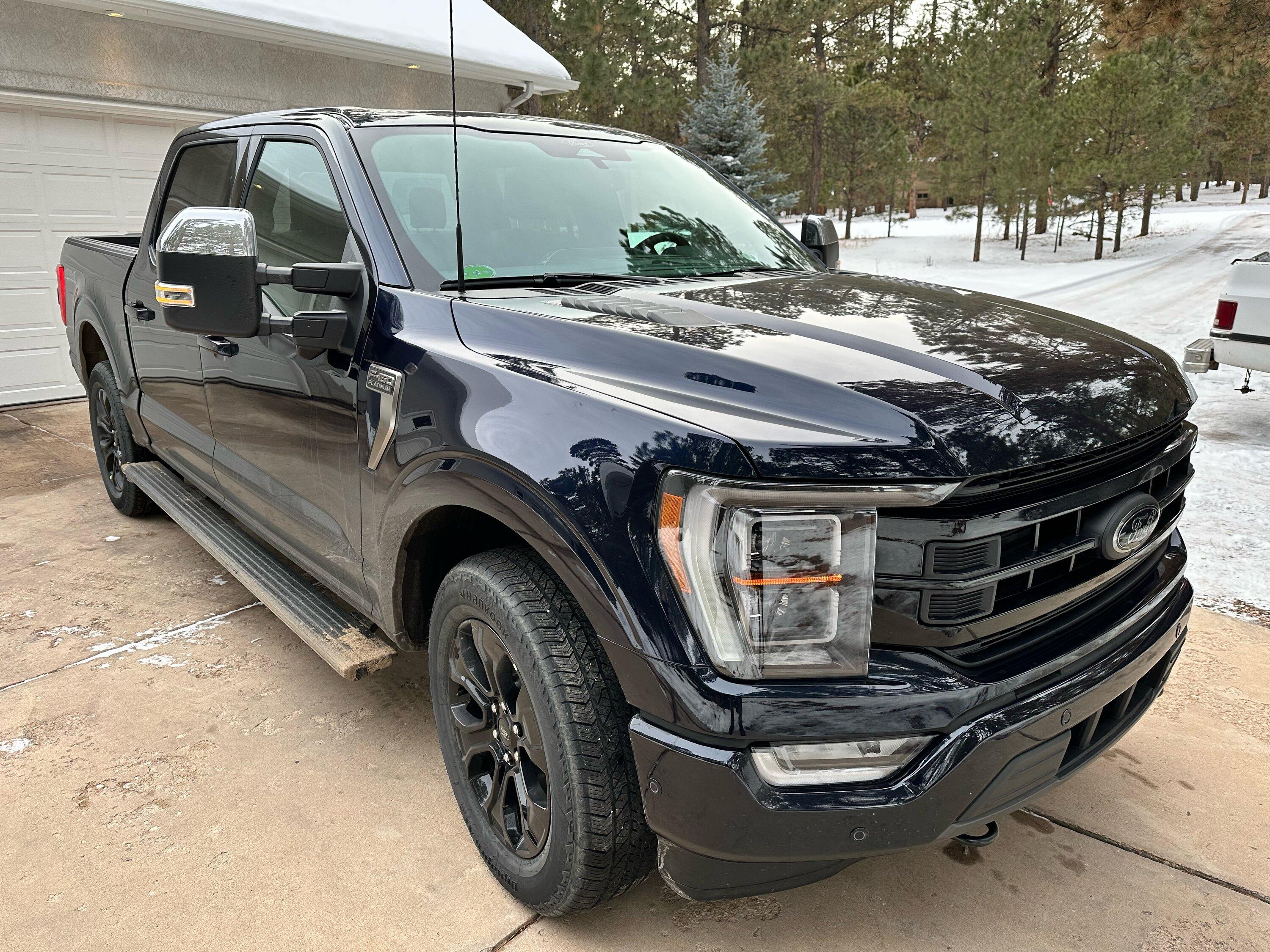 Ford F-150 Chip hold My22 & My23 f150 front corner