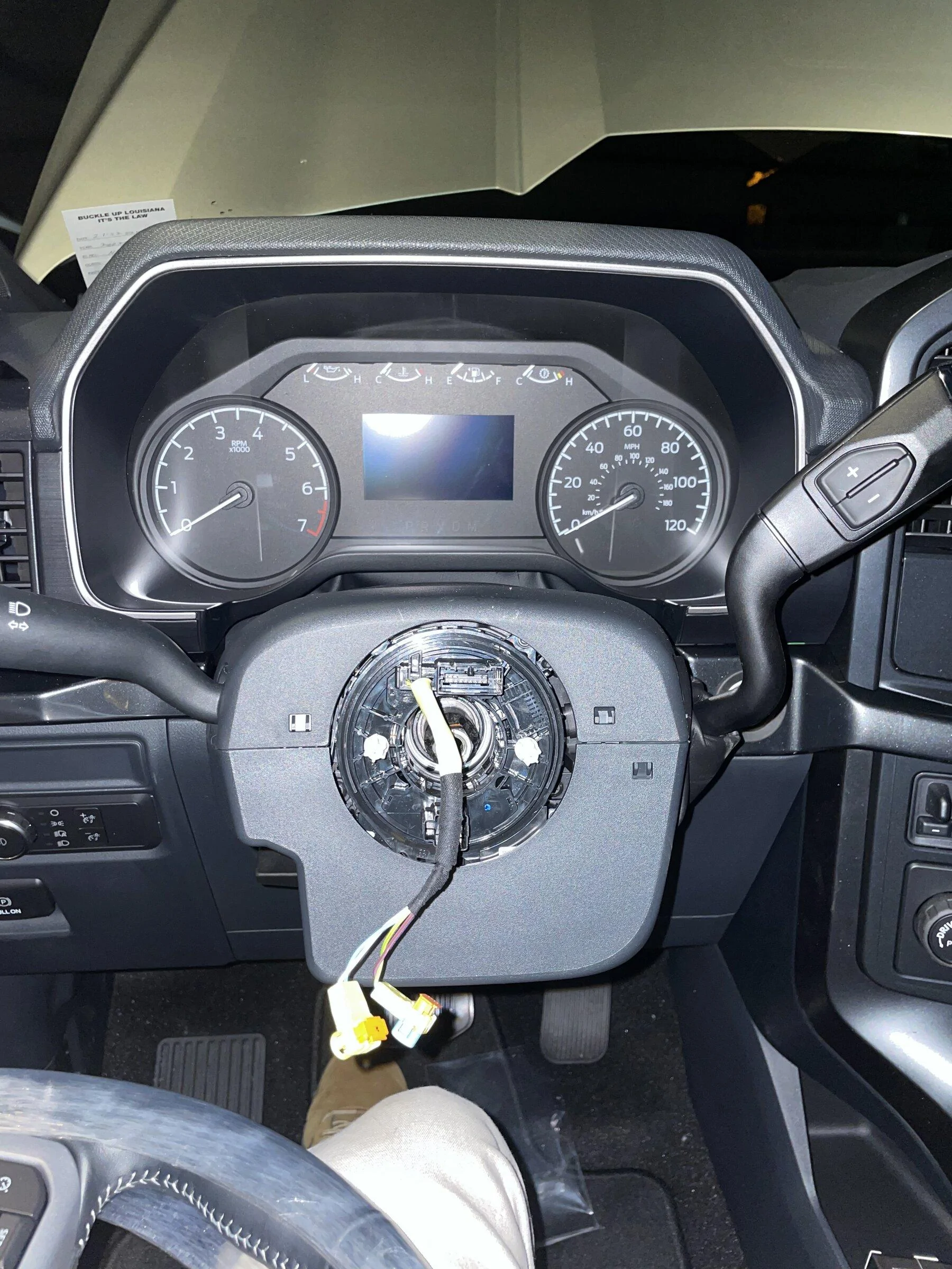 Ford F-150 Leather Stx steering wheel conversion F20AFC61-54AD-4AEC-AB17-CF71849A5DE6