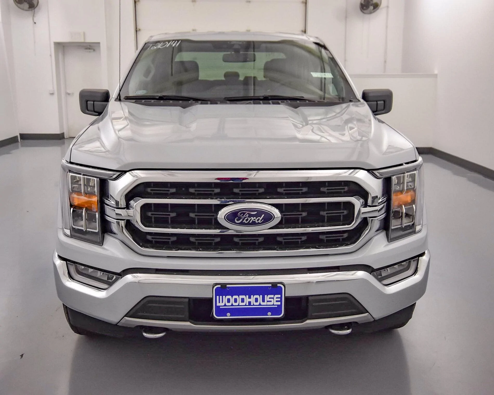 Ford F-150 SPACE WHITE F-150 (2021+) Club f9137b00f26efd9274e510221bb42eadx